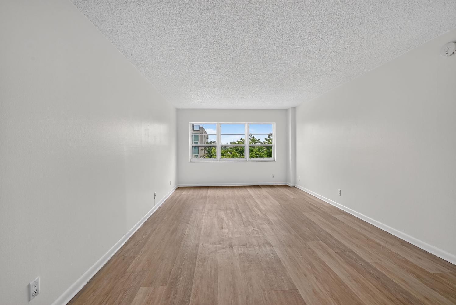 340 Sunset #501, Fort Lauderdale FL 33301