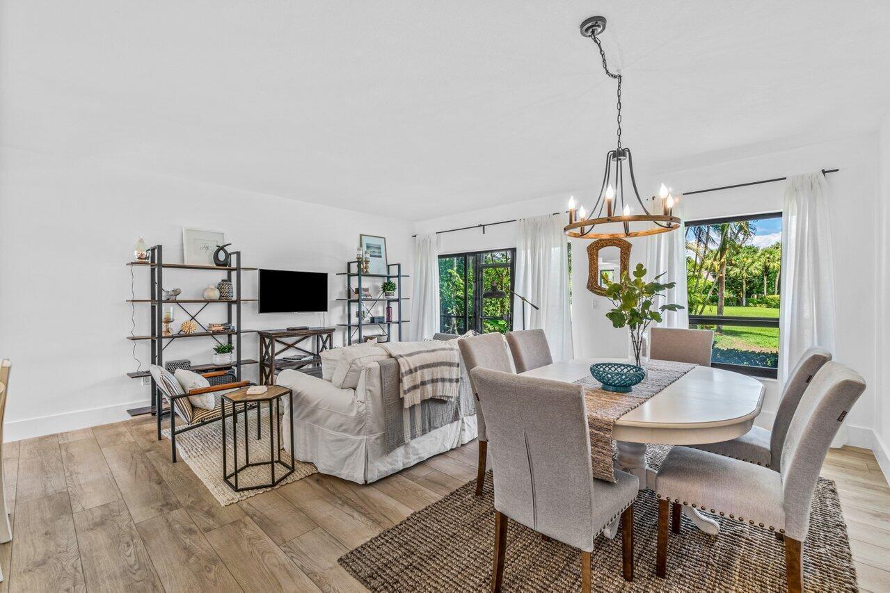 13334 Polo Club #206, Wellington FL 33414