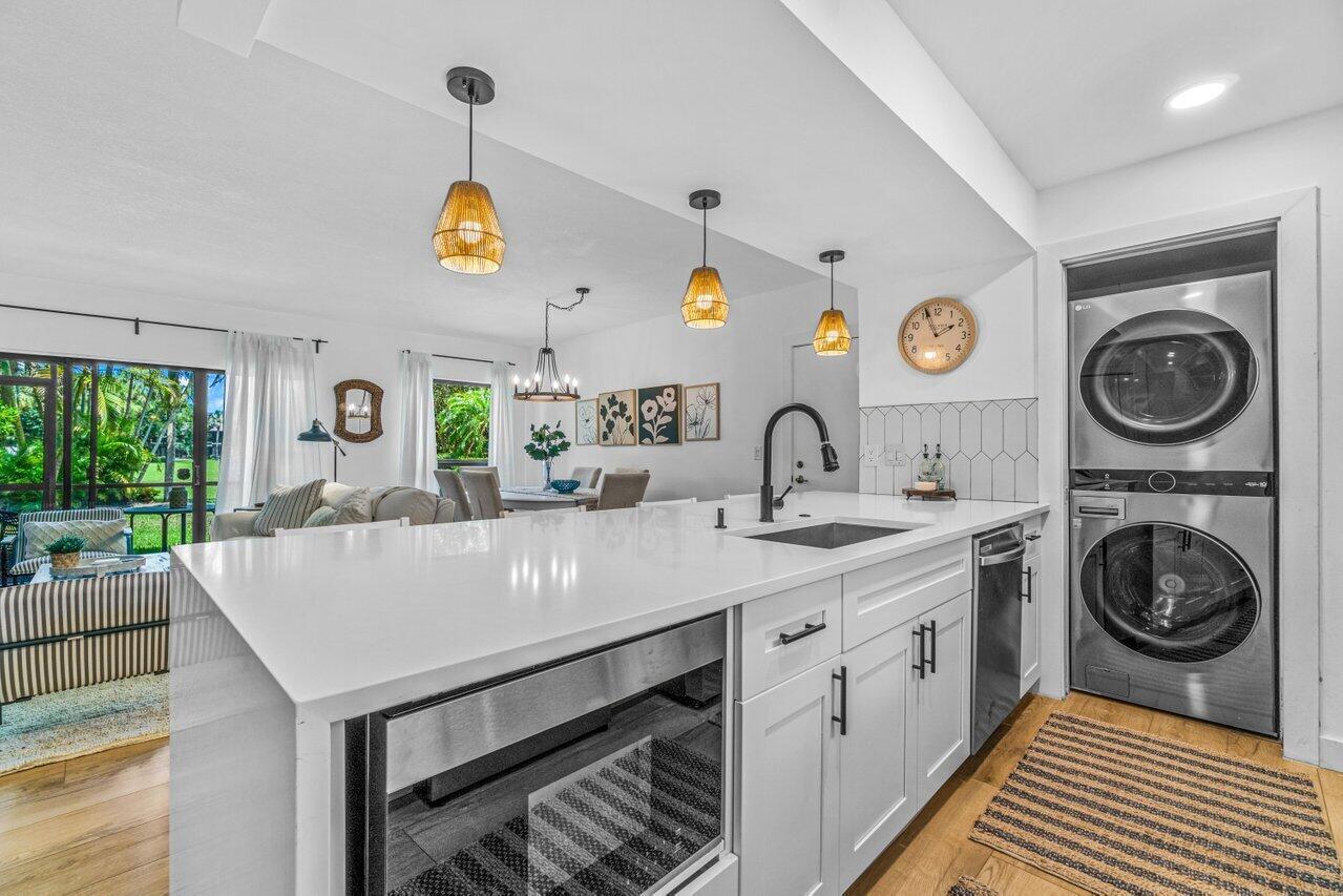 13334 Polo Club #206, Wellington FL 33414
