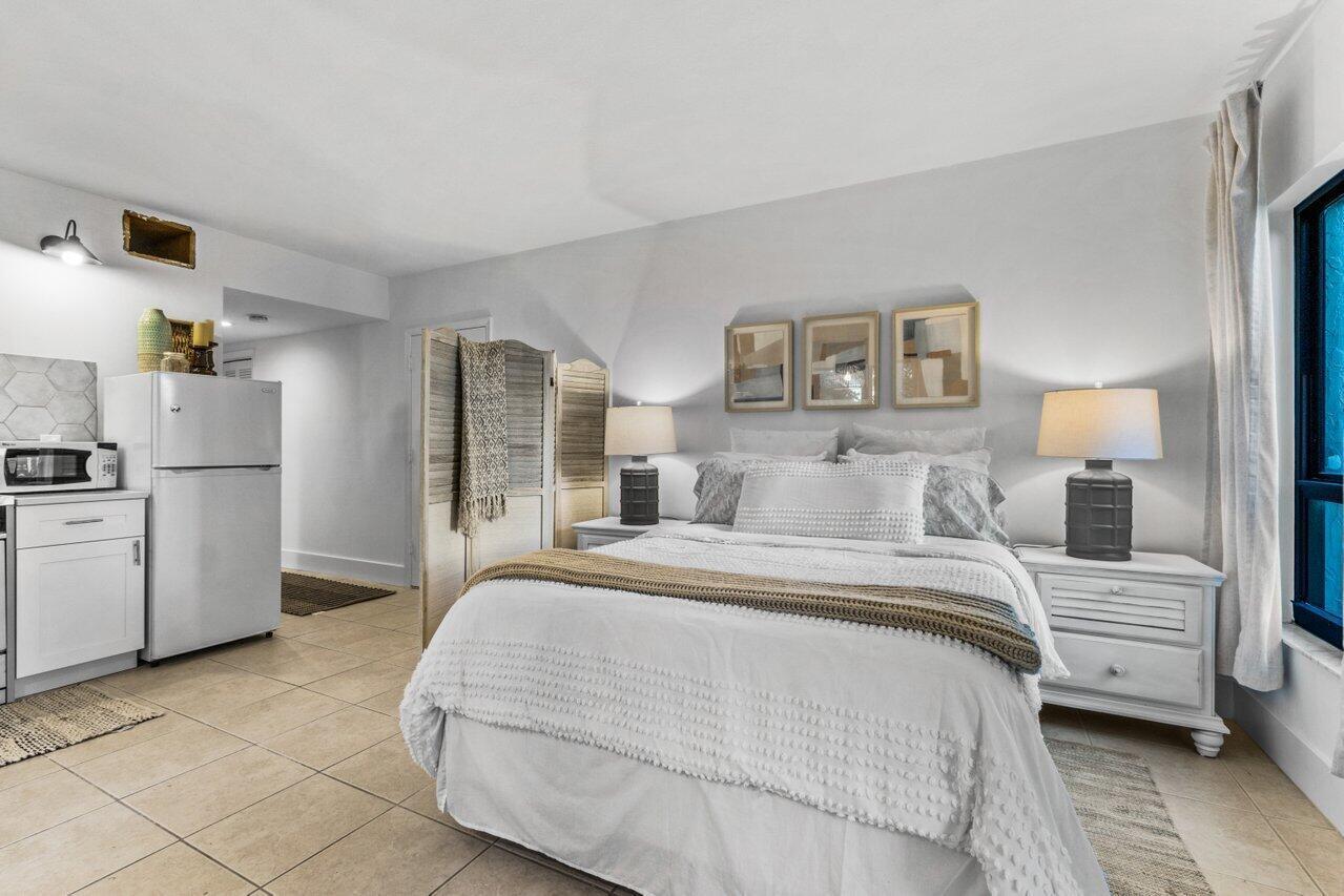 13334 Polo Club #206, Wellington FL 33414