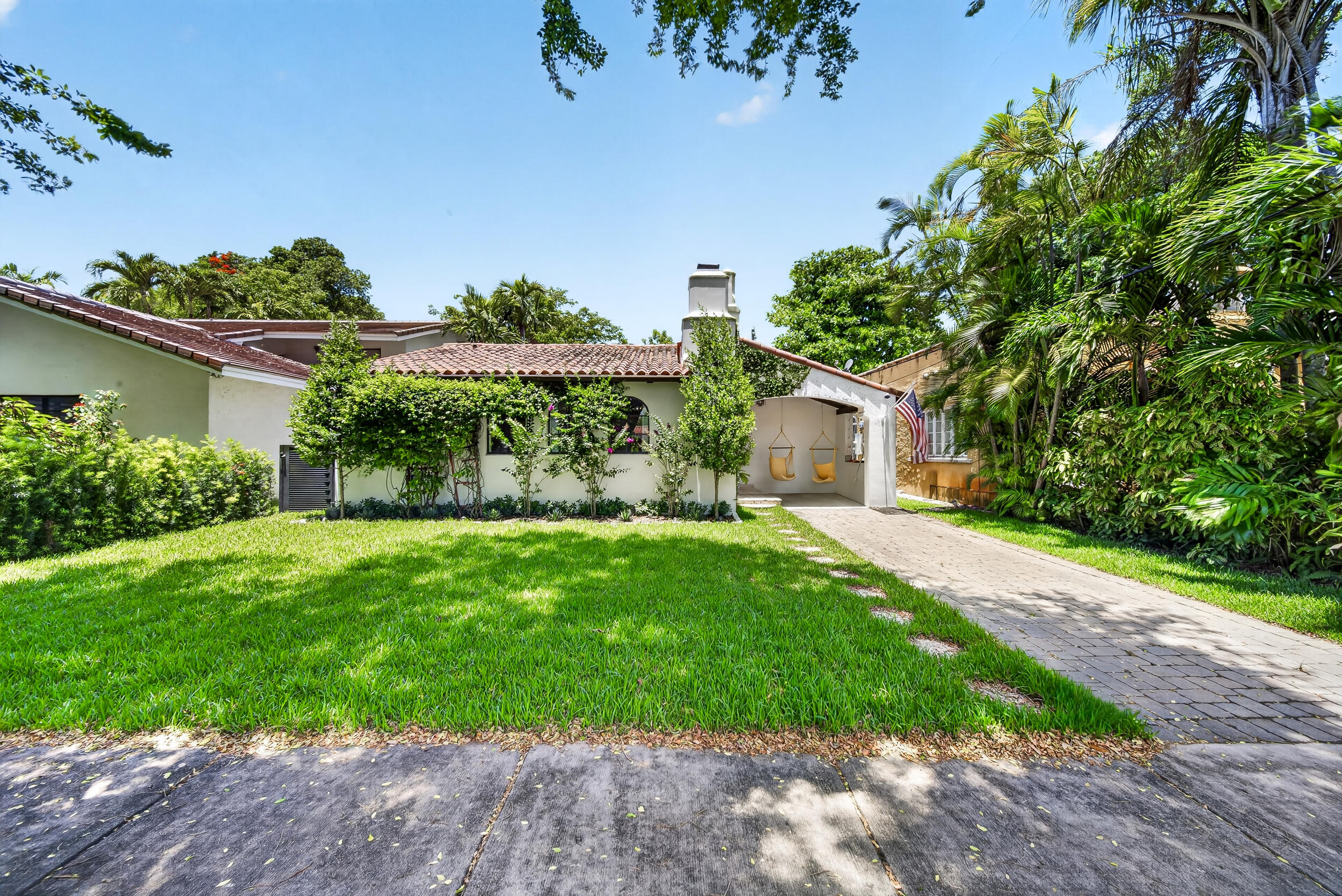 1310 Madrid, Coral Gables FL 33134