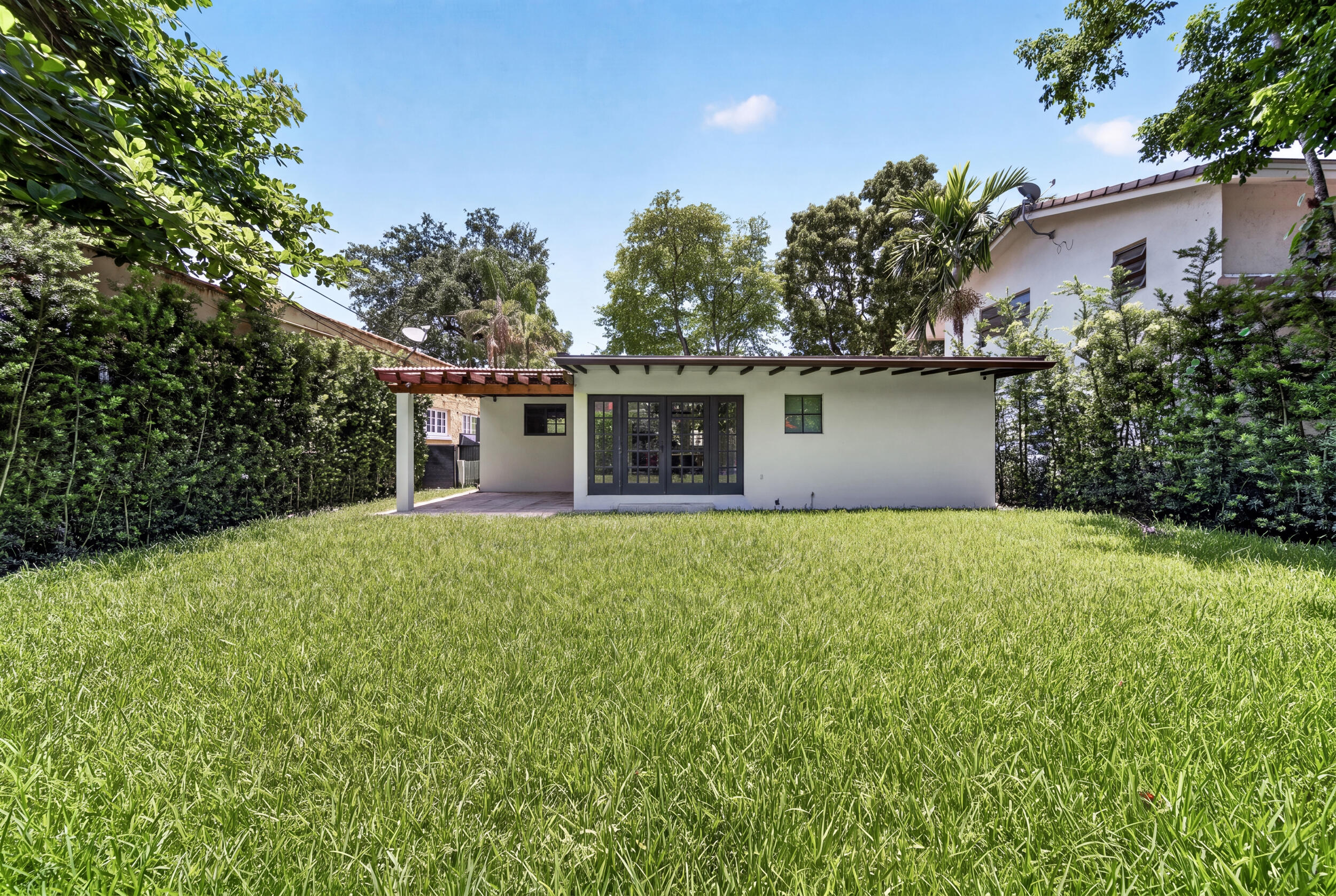 1310 Madrid, Coral Gables FL 33134