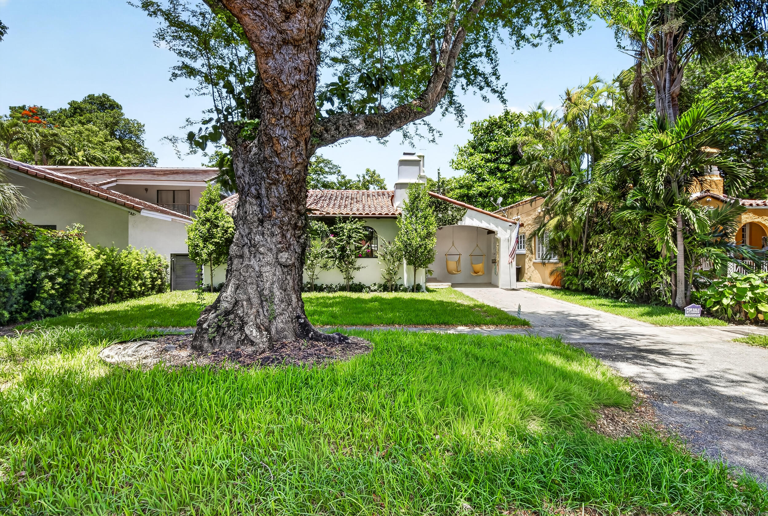 1310 Madrid, Coral Gables FL 33134