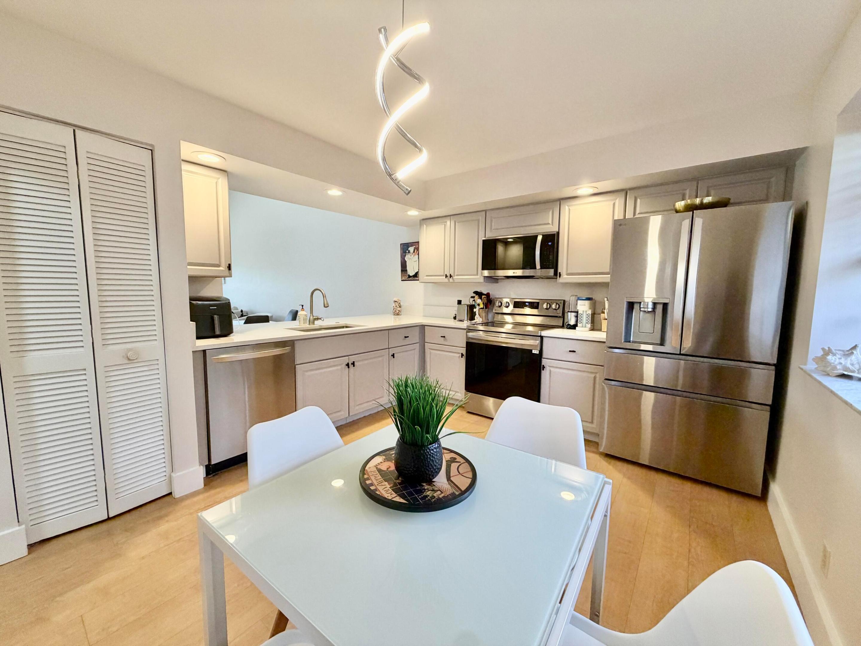 7935 La Mirada, Boca Raton FL 33433