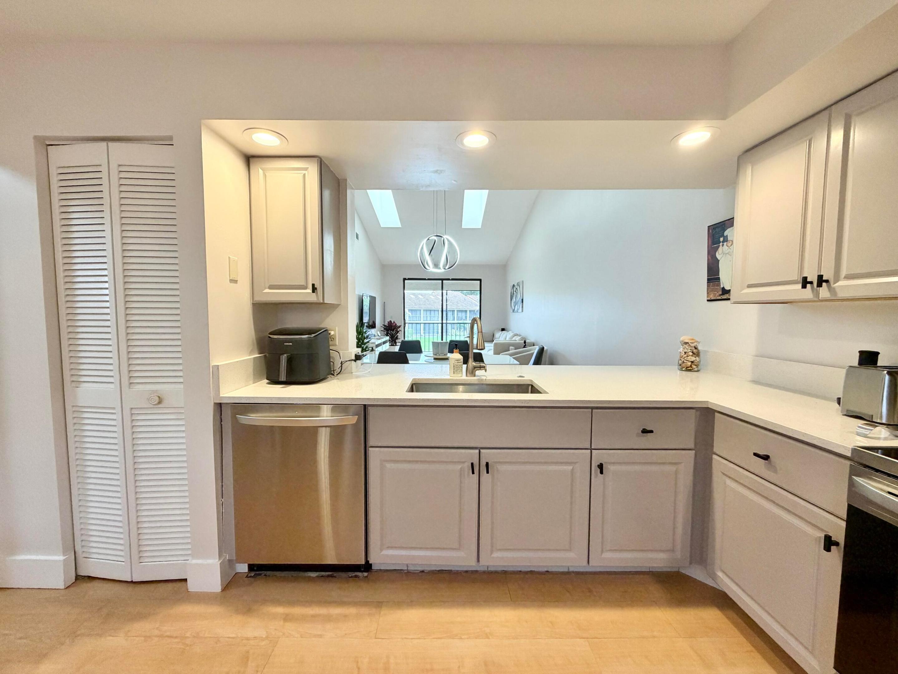 7935 La Mirada, Boca Raton FL 33433