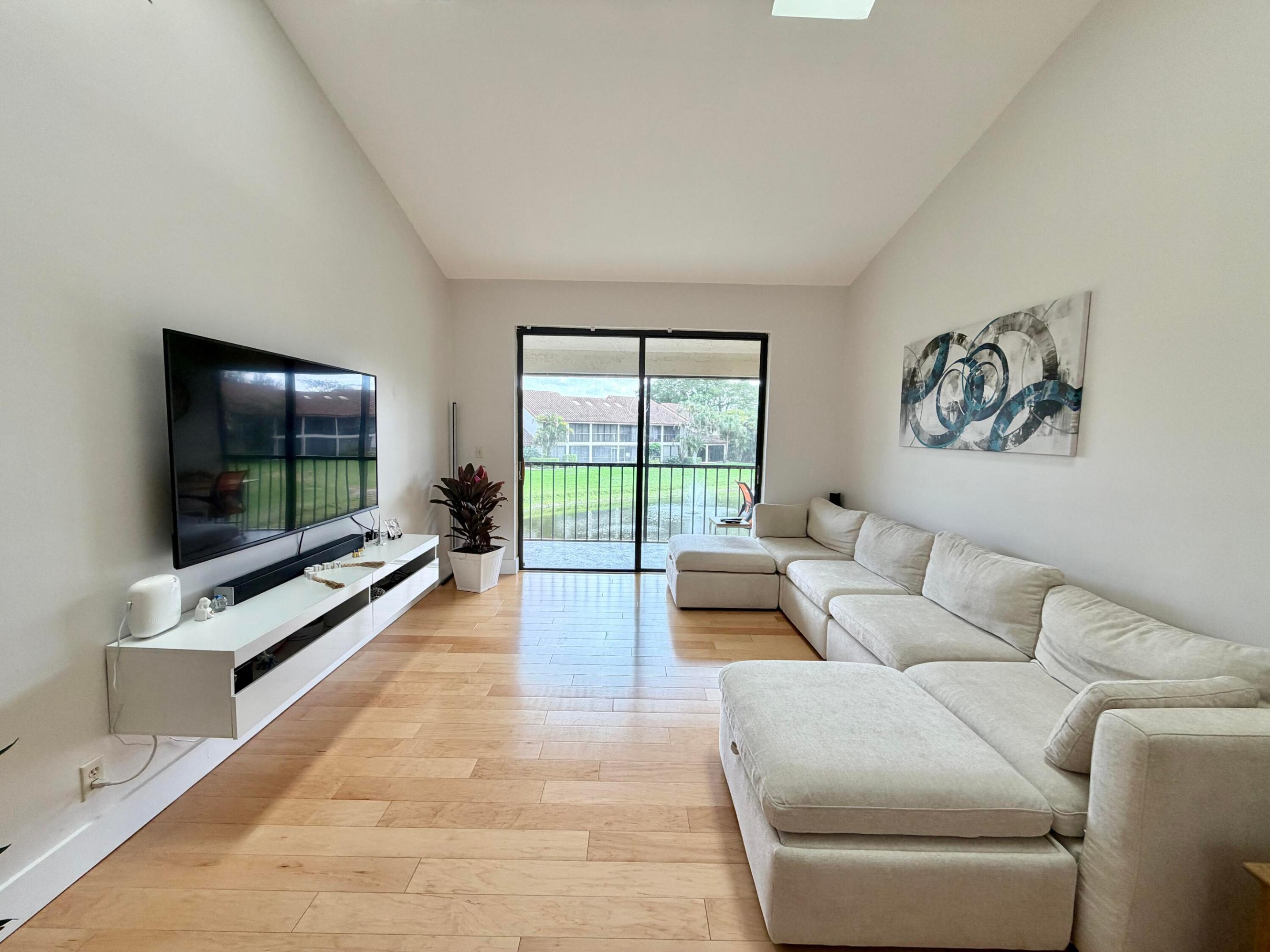 7935 La Mirada, Boca Raton FL 33433