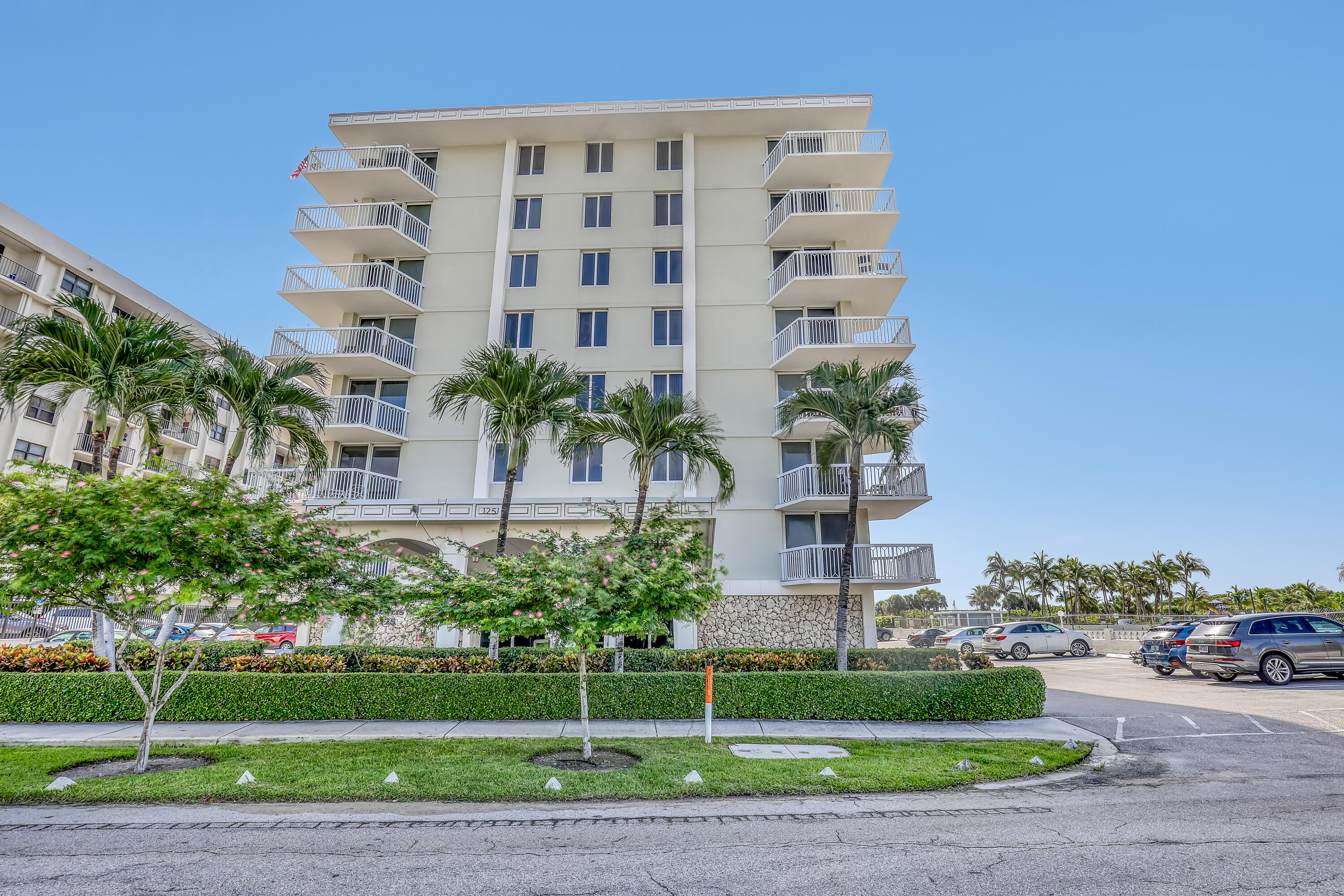 125 S Ocean #505, Palm Beach Shores FL 33404