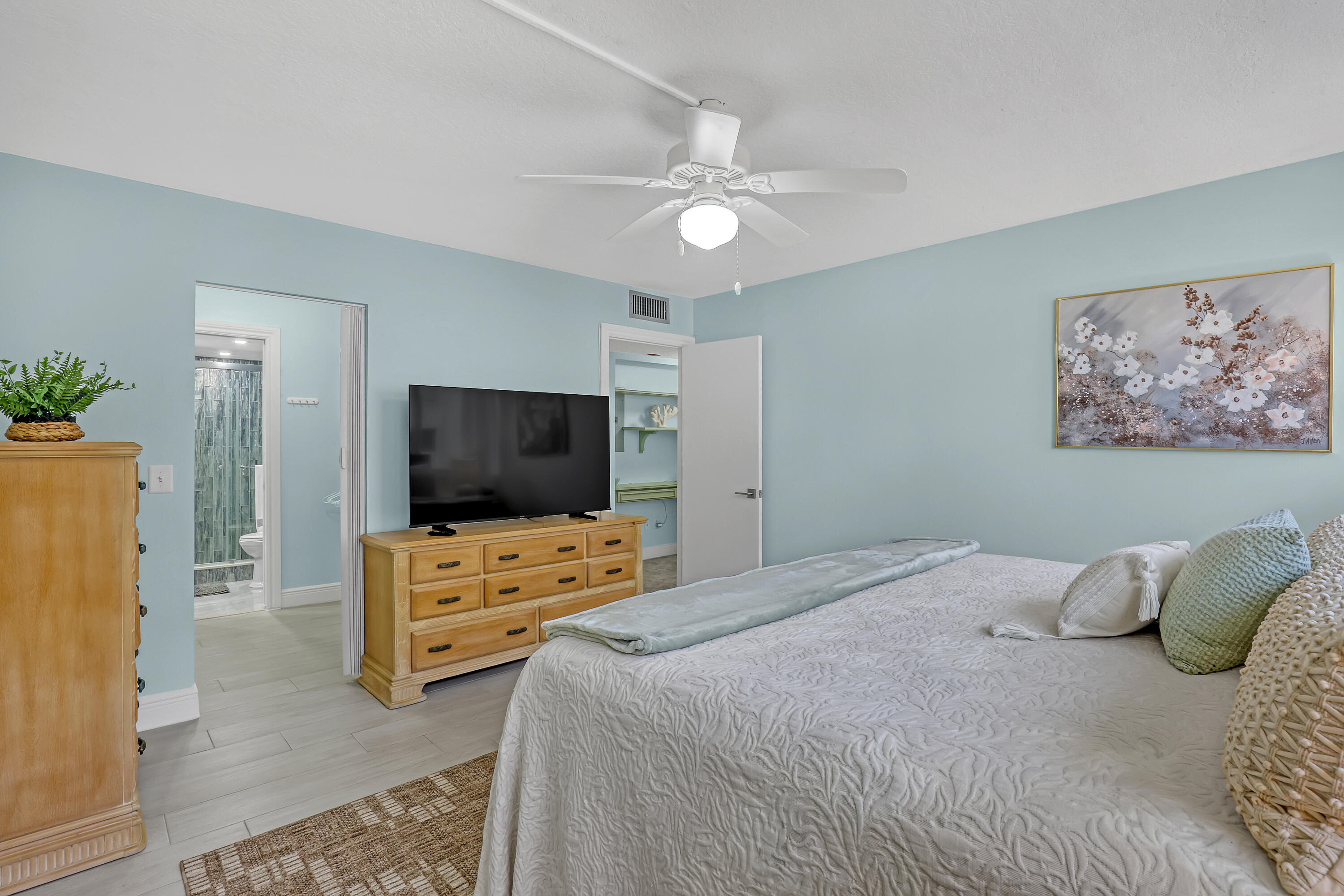 125 S Ocean #505, Palm Beach Shores FL 33404