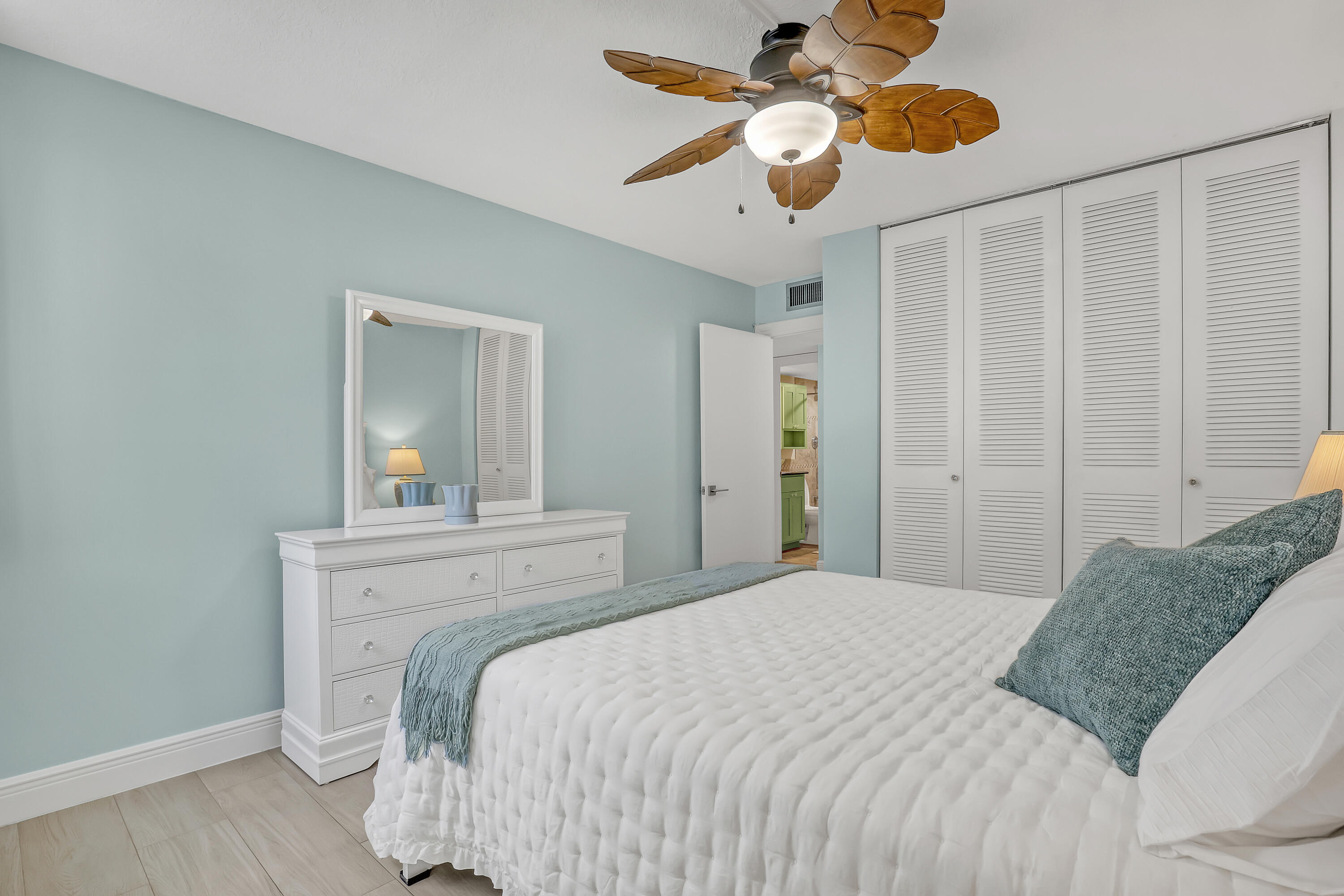 125 S Ocean #505, Palm Beach Shores FL 33404