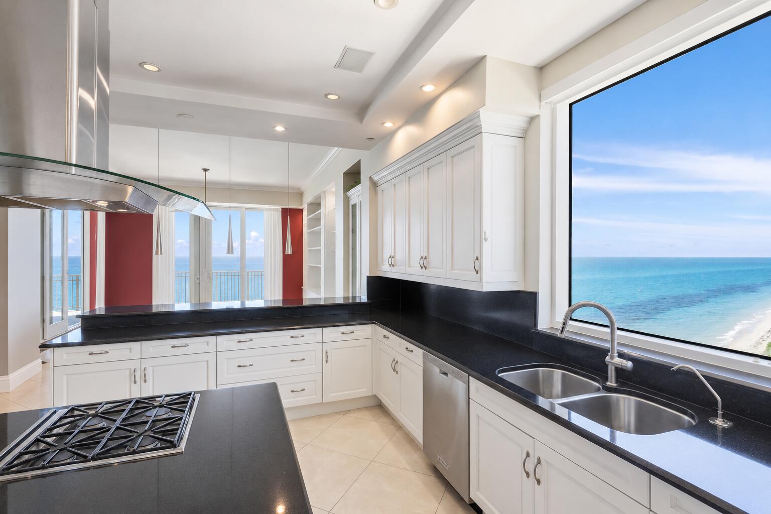 5310 N Ocean #801, Singer Island FL 33404