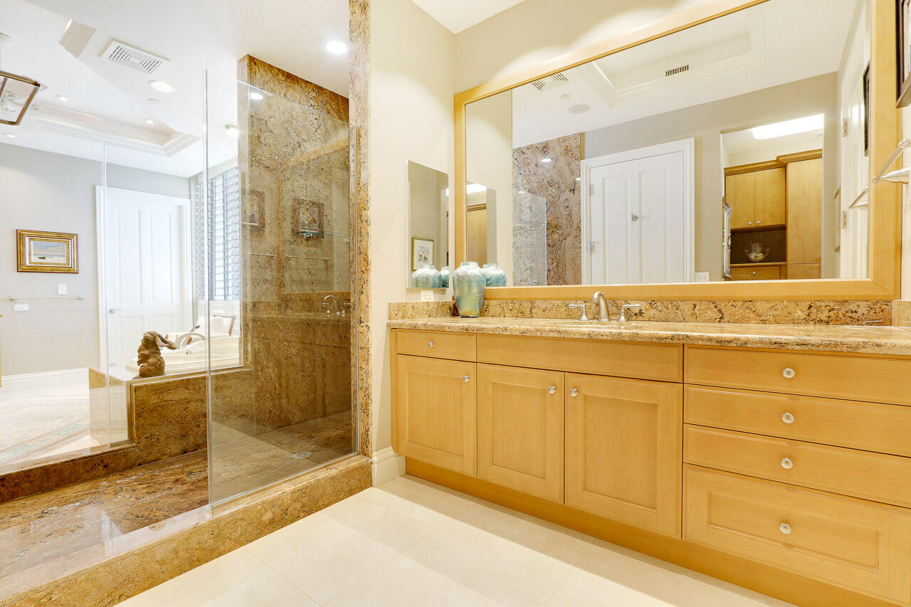 5310 N Ocean #801, Singer Island FL 33404