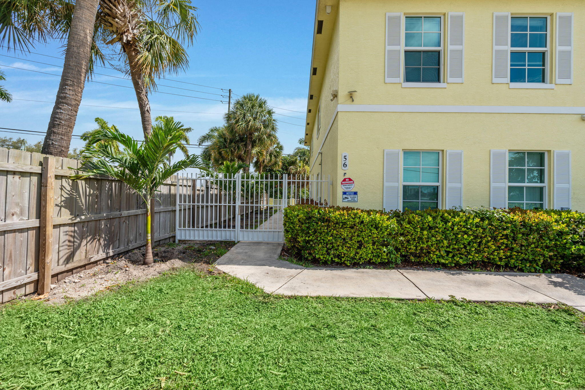 56 W 12th #A, Riviera Beach FL 33404