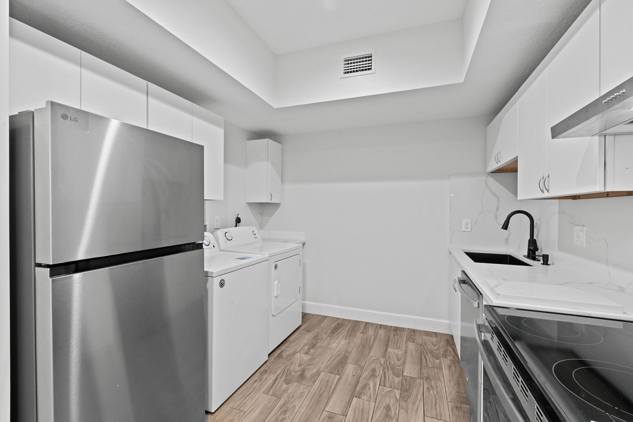 56 W 12th #A, Riviera Beach FL 33404