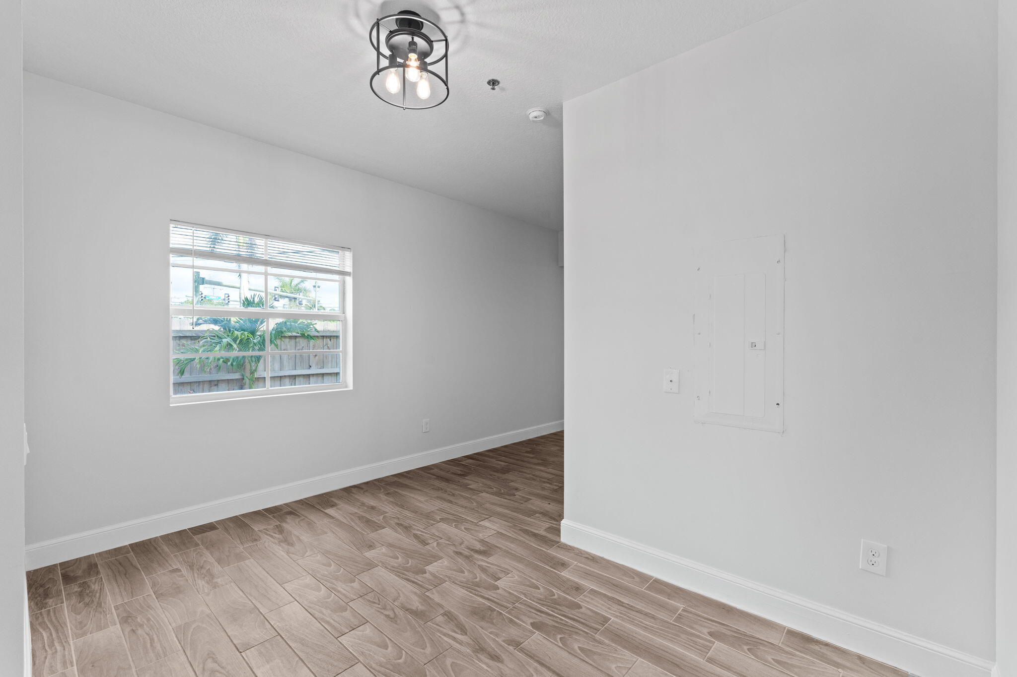 56 W 12th #A, Riviera Beach FL 33404