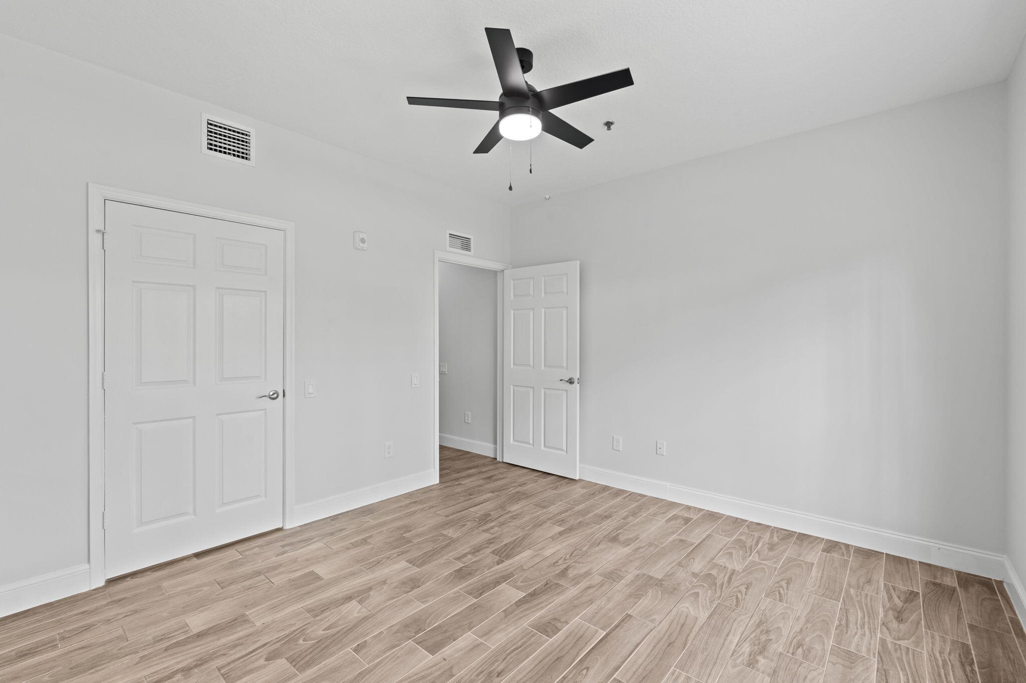 56 W 12th #A, Riviera Beach FL 33404