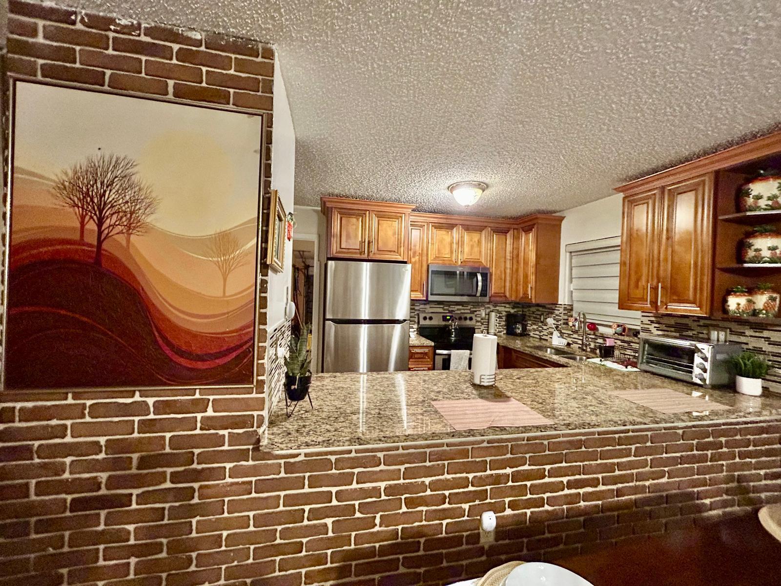 7526 SW 7th, North Lauderdale FL 33068
