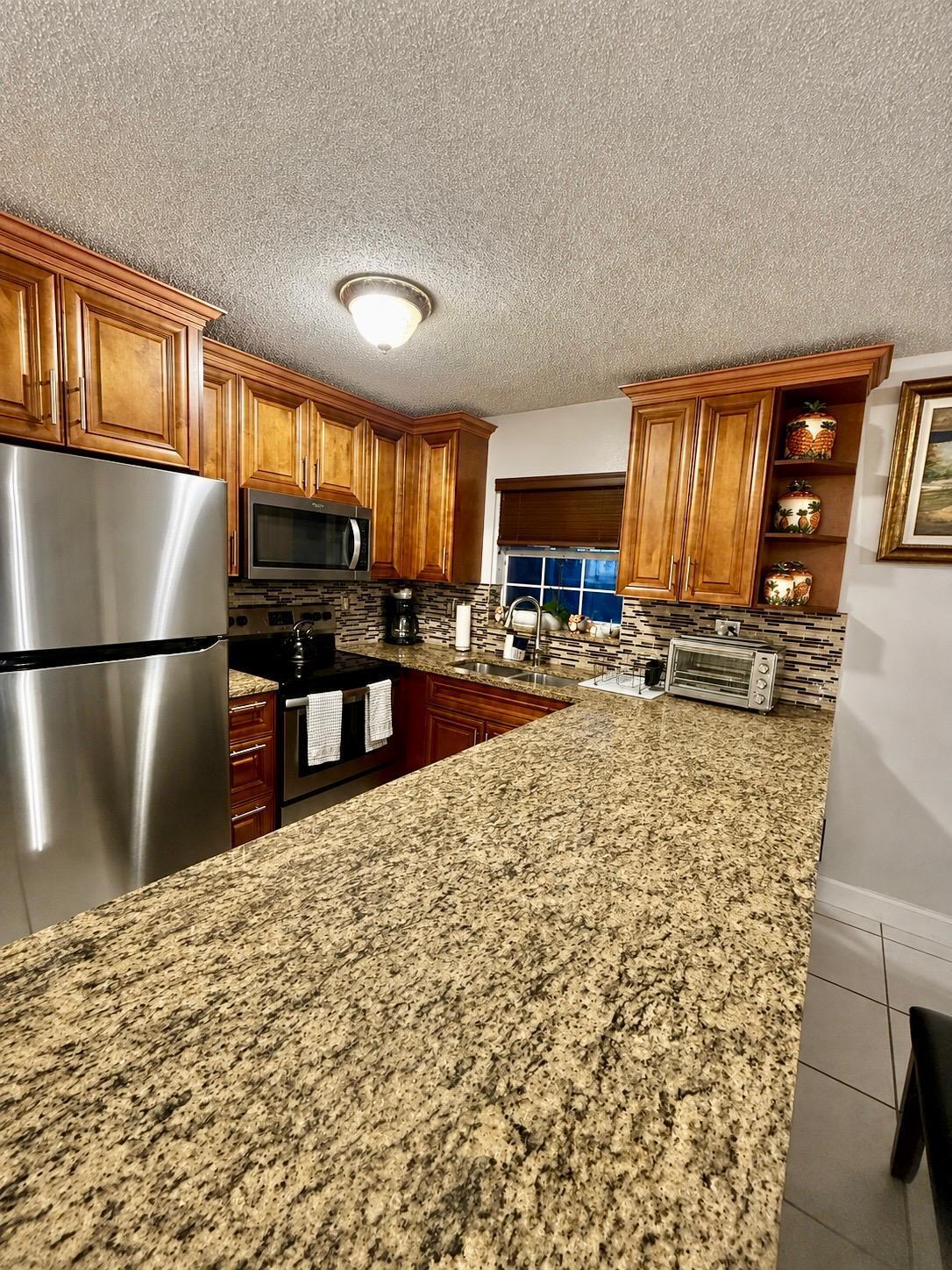 7526 SW 7th, North Lauderdale FL 33068