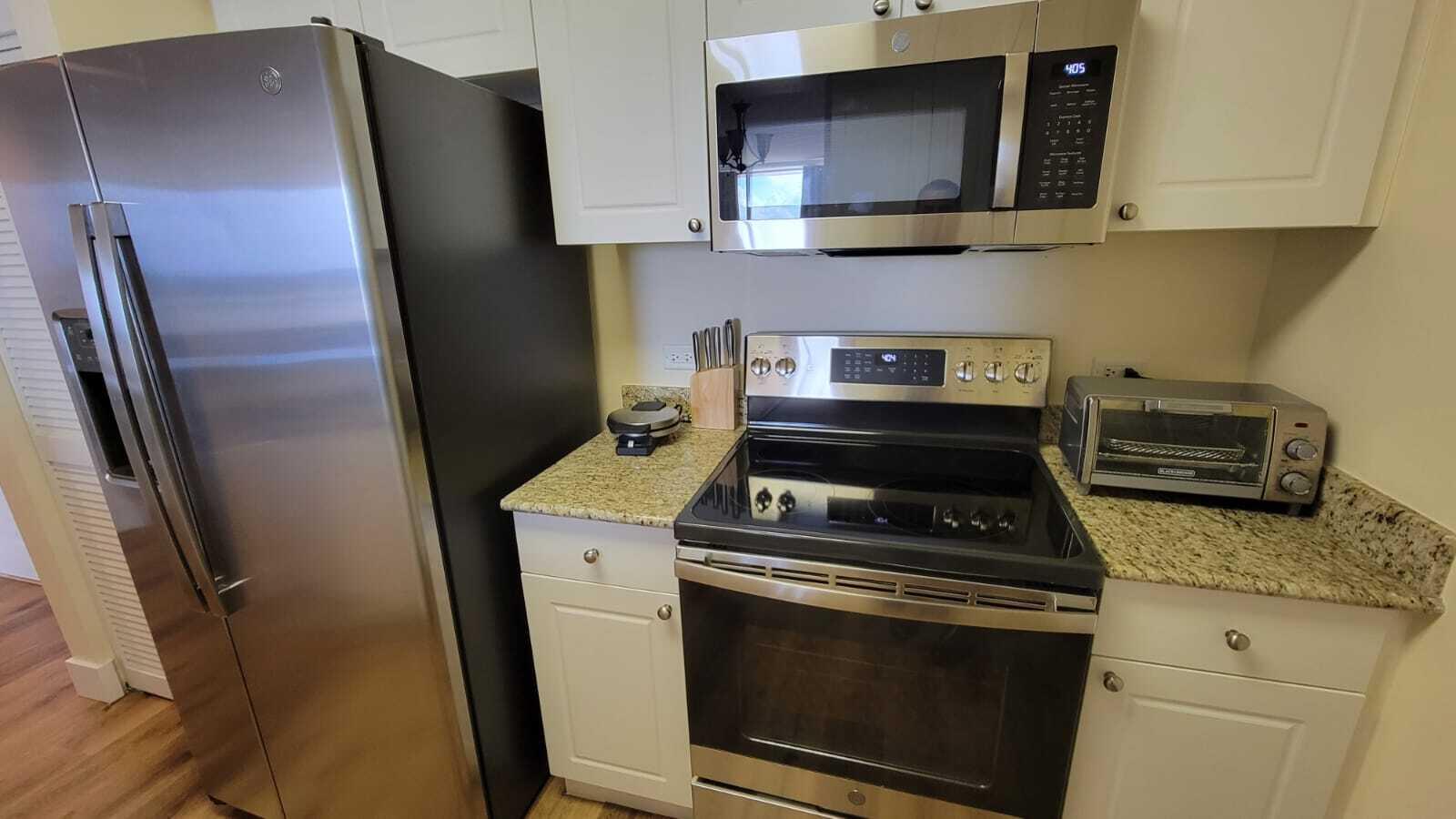 19501 W Country Club #1412, Aventura FL 33180
