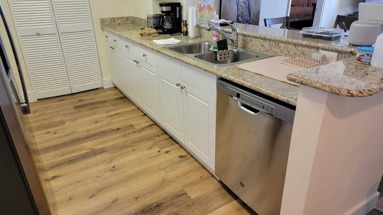 19501 W Country Club #1412, Aventura FL 33180
