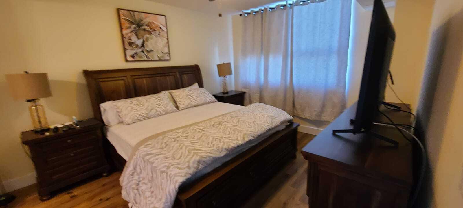 19501 W Country Club #1412, Aventura FL 33180