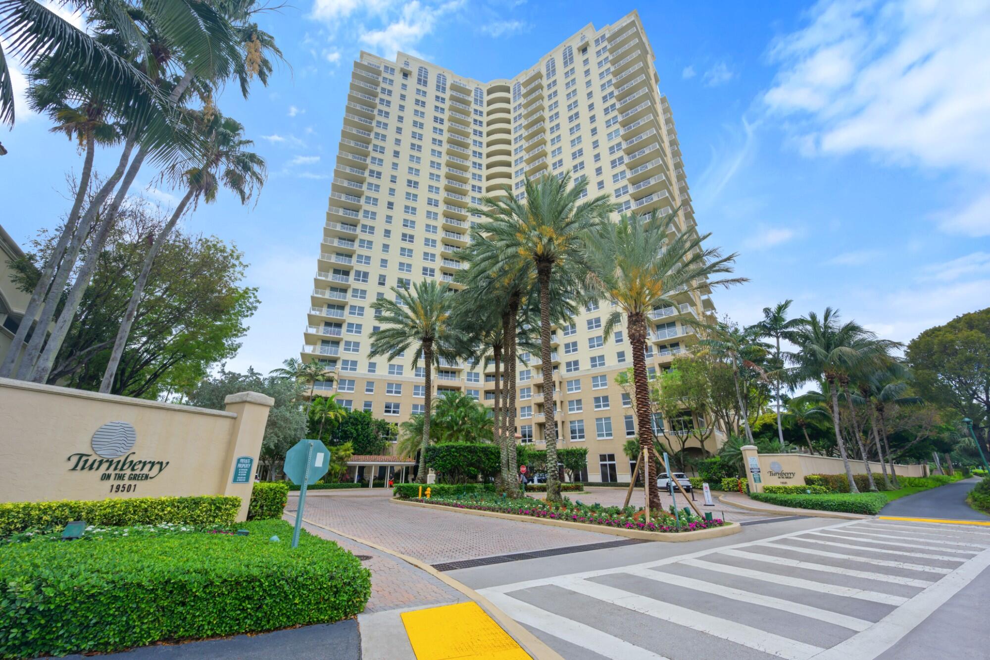 19501 W Country Club #1412, Aventura FL 33180