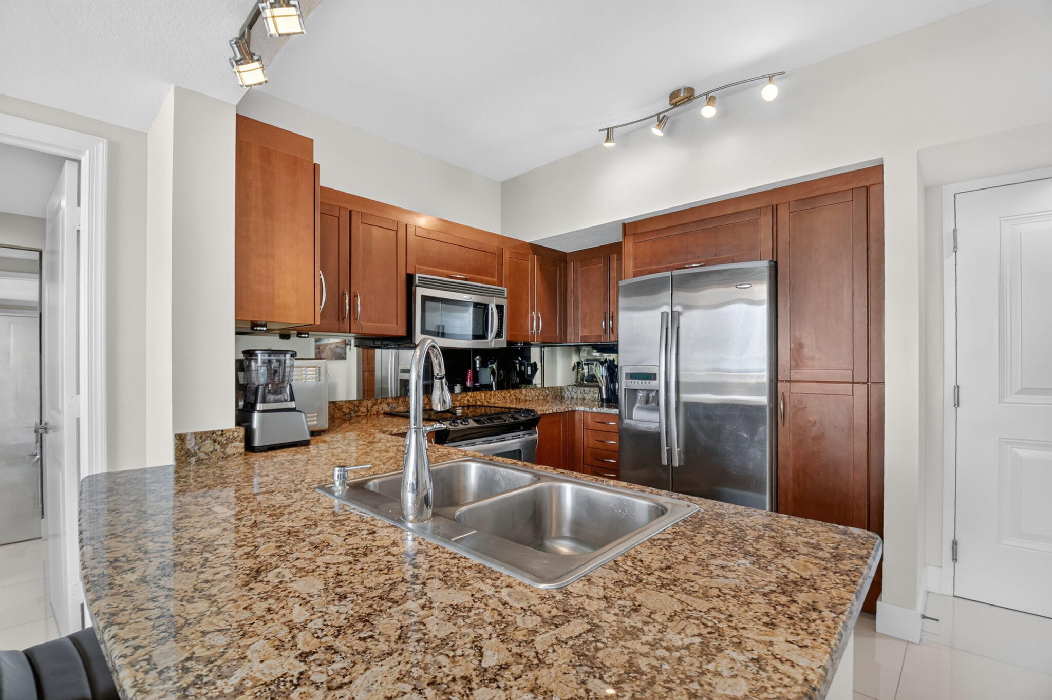 450 N Federal #1406, Boynton Beach FL 33435