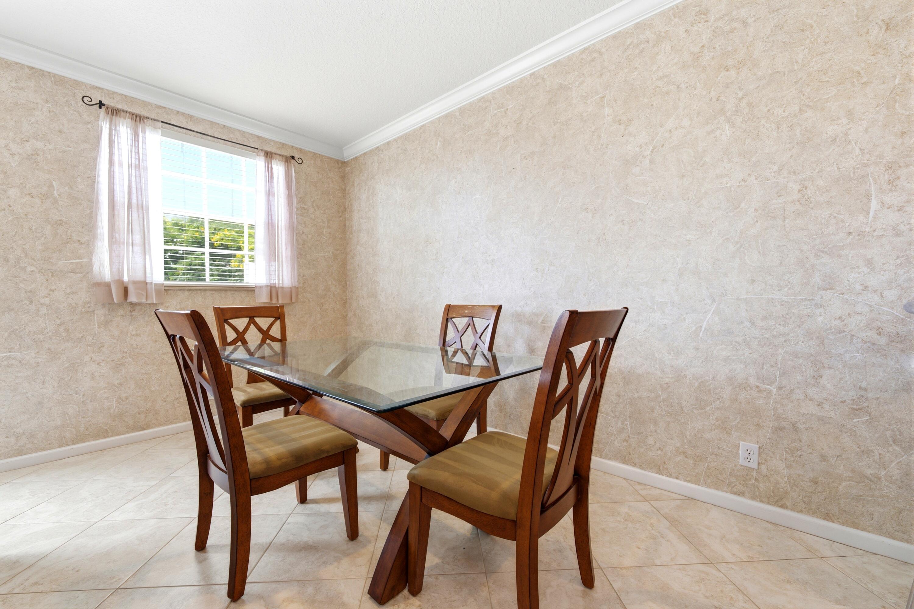 556 Marbella, North Palm Beach FL 33403