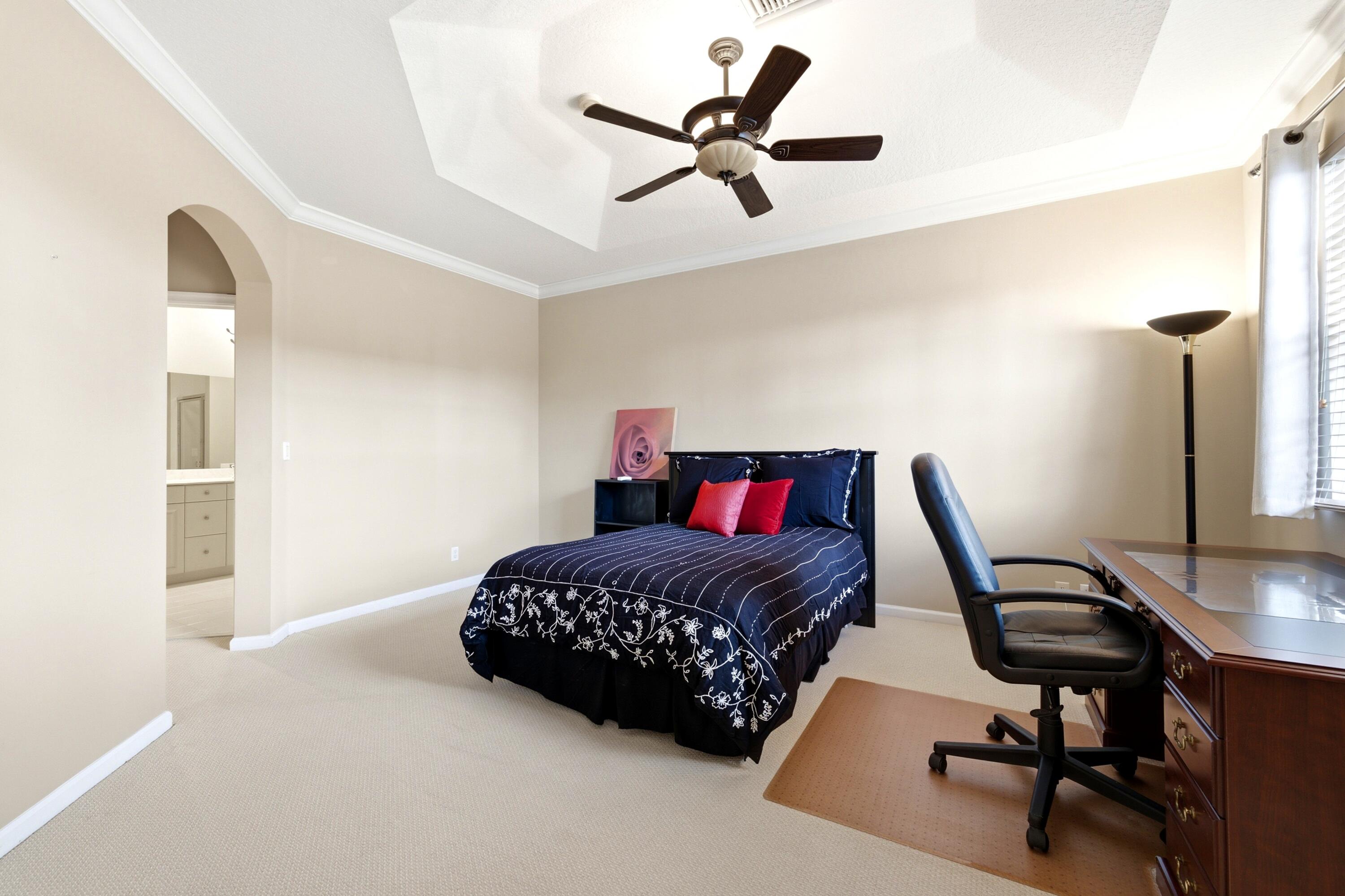 556 Marbella, North Palm Beach FL 33403