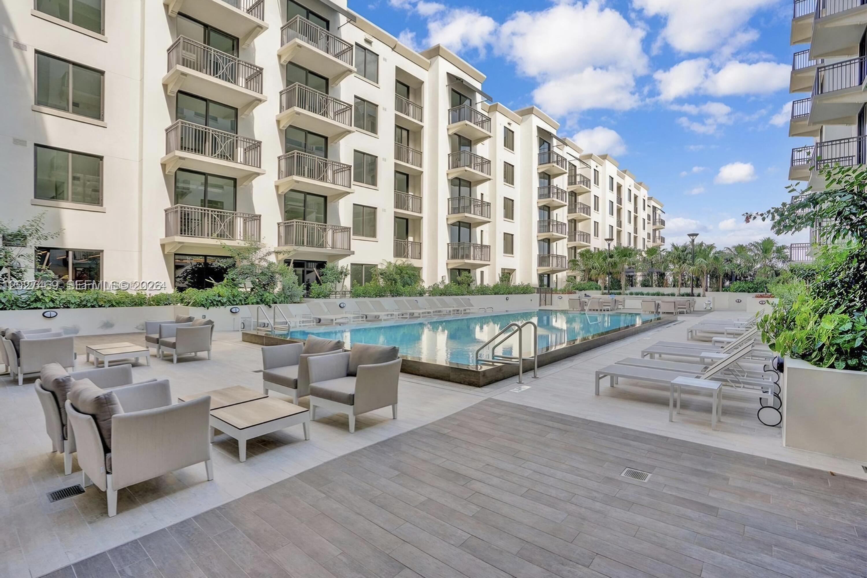301 Altara #204, Coral Gables FL 33146