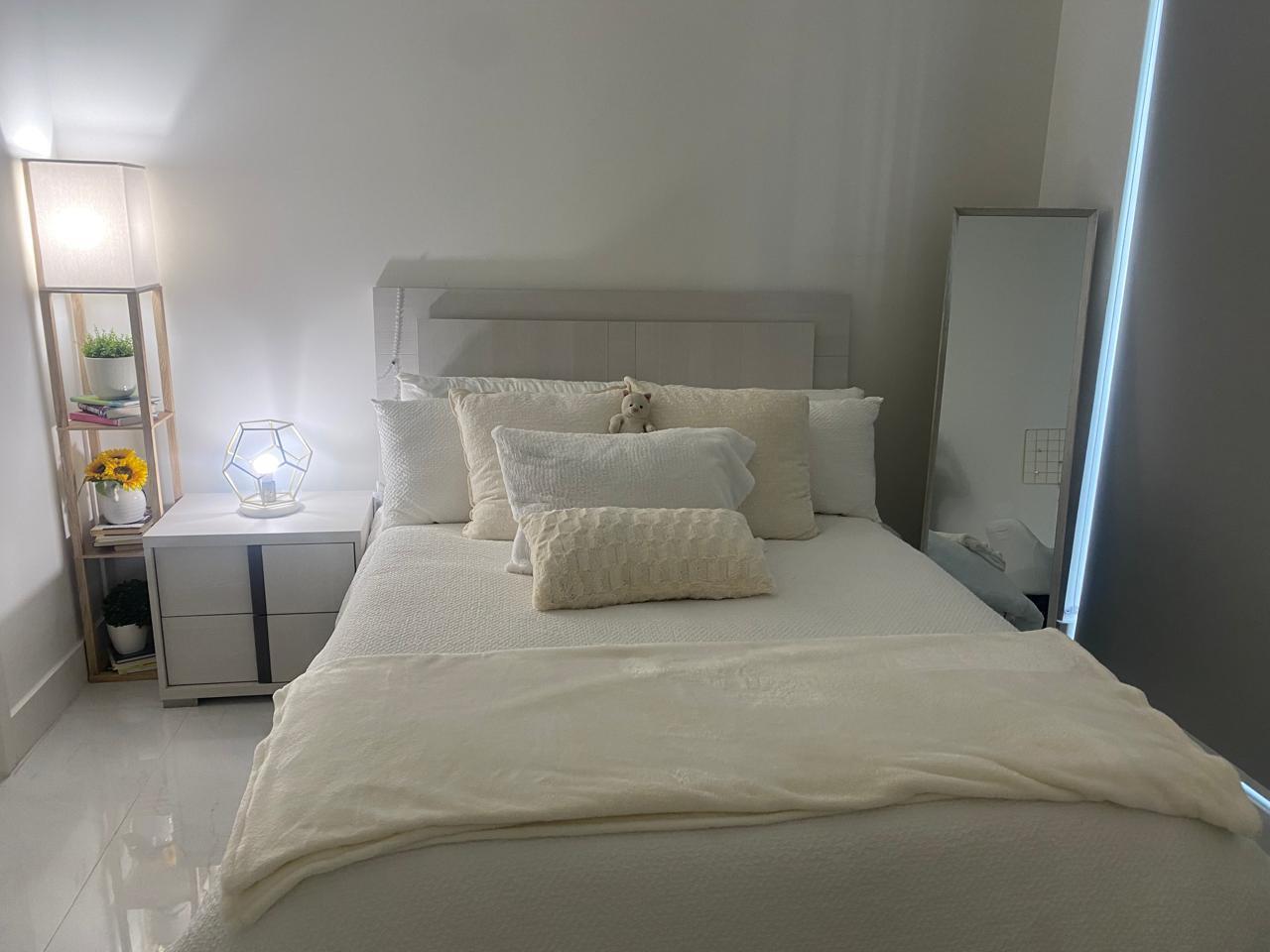 301 Altara #204, Coral Gables FL 33146