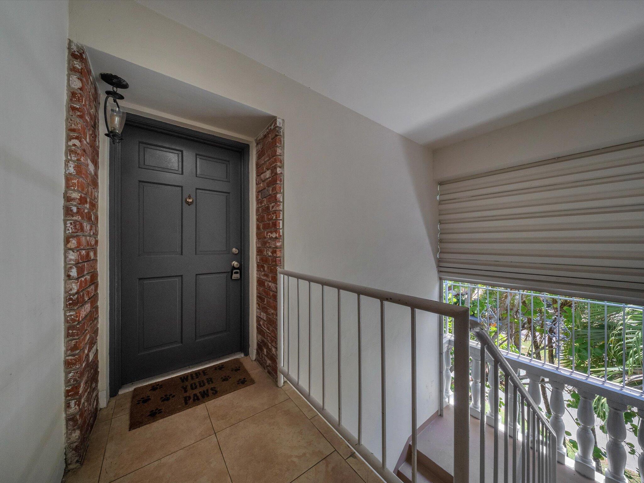 1150 Madruga #C302, Miami FL 33146