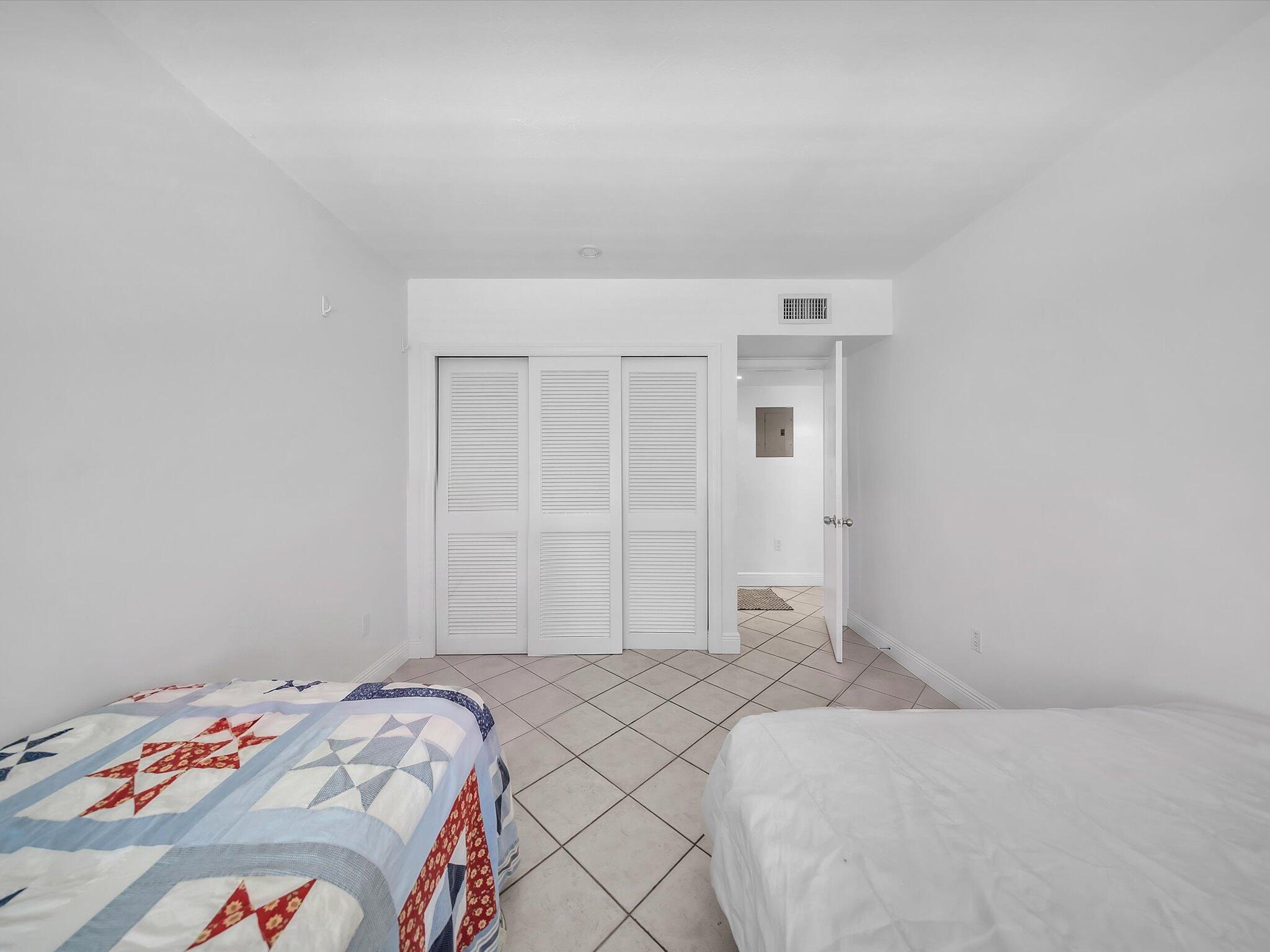 1150 Madruga #C302, Miami FL 33146