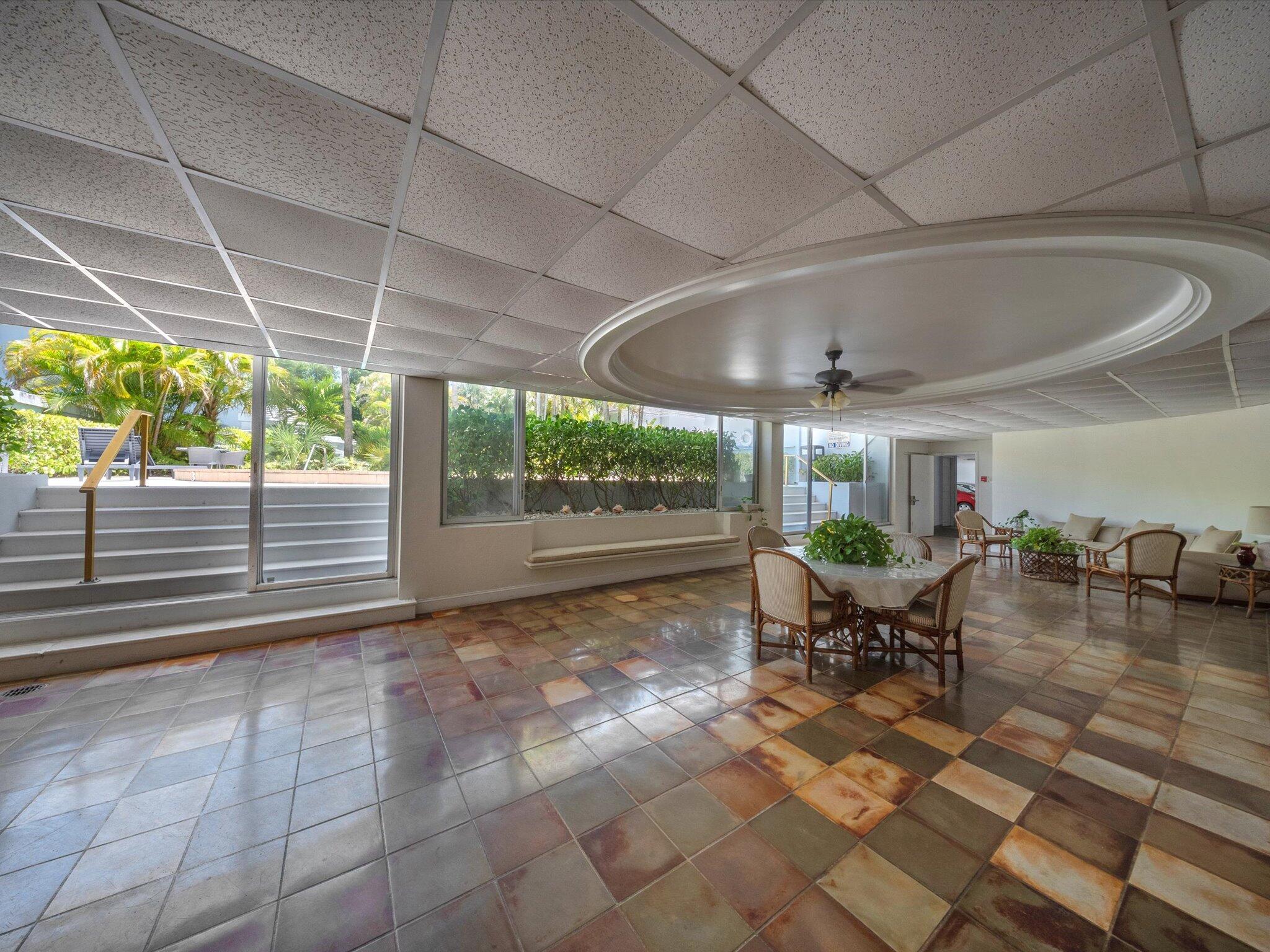 1150 Madruga #C302, Miami FL 33146