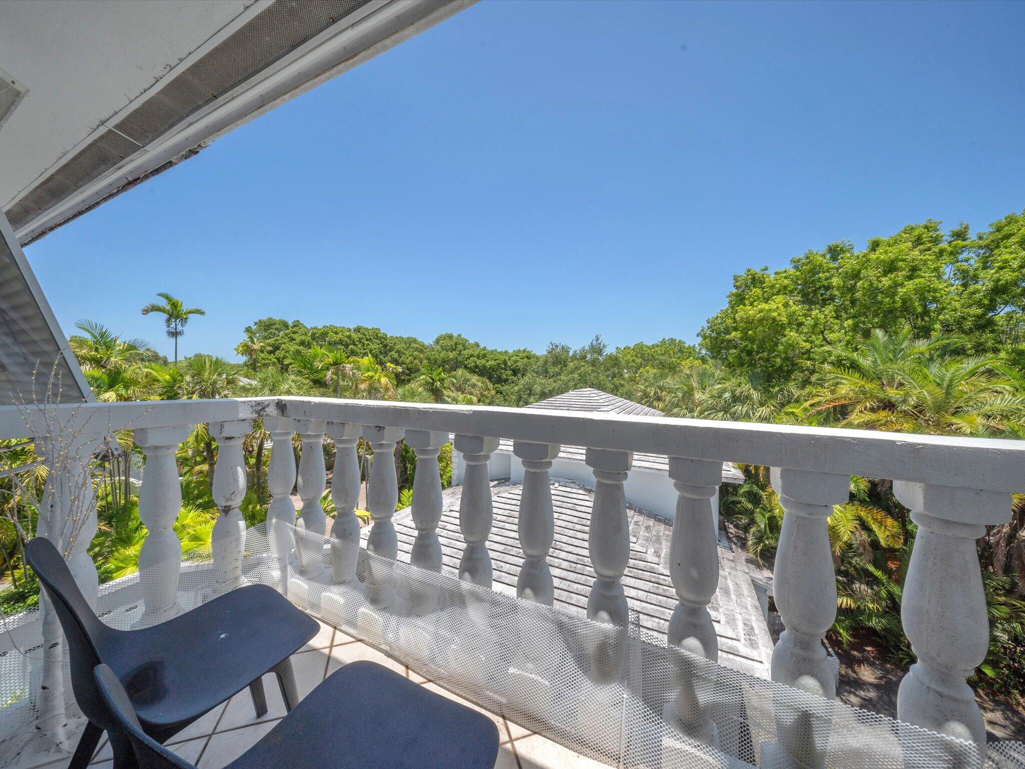 1150 Madruga #C302, Miami FL 33146
