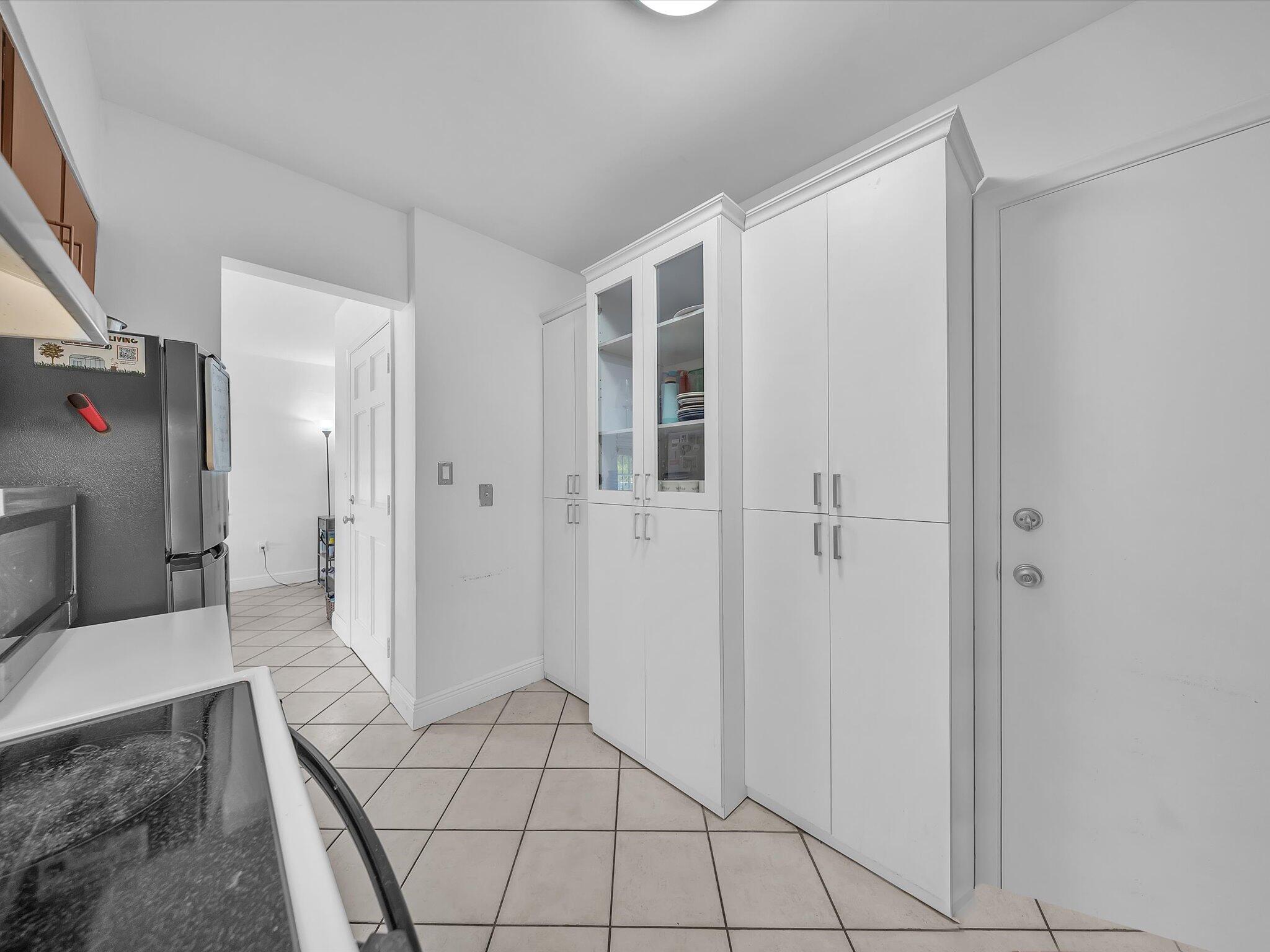 1150 Madruga #C302, Miami FL 33146