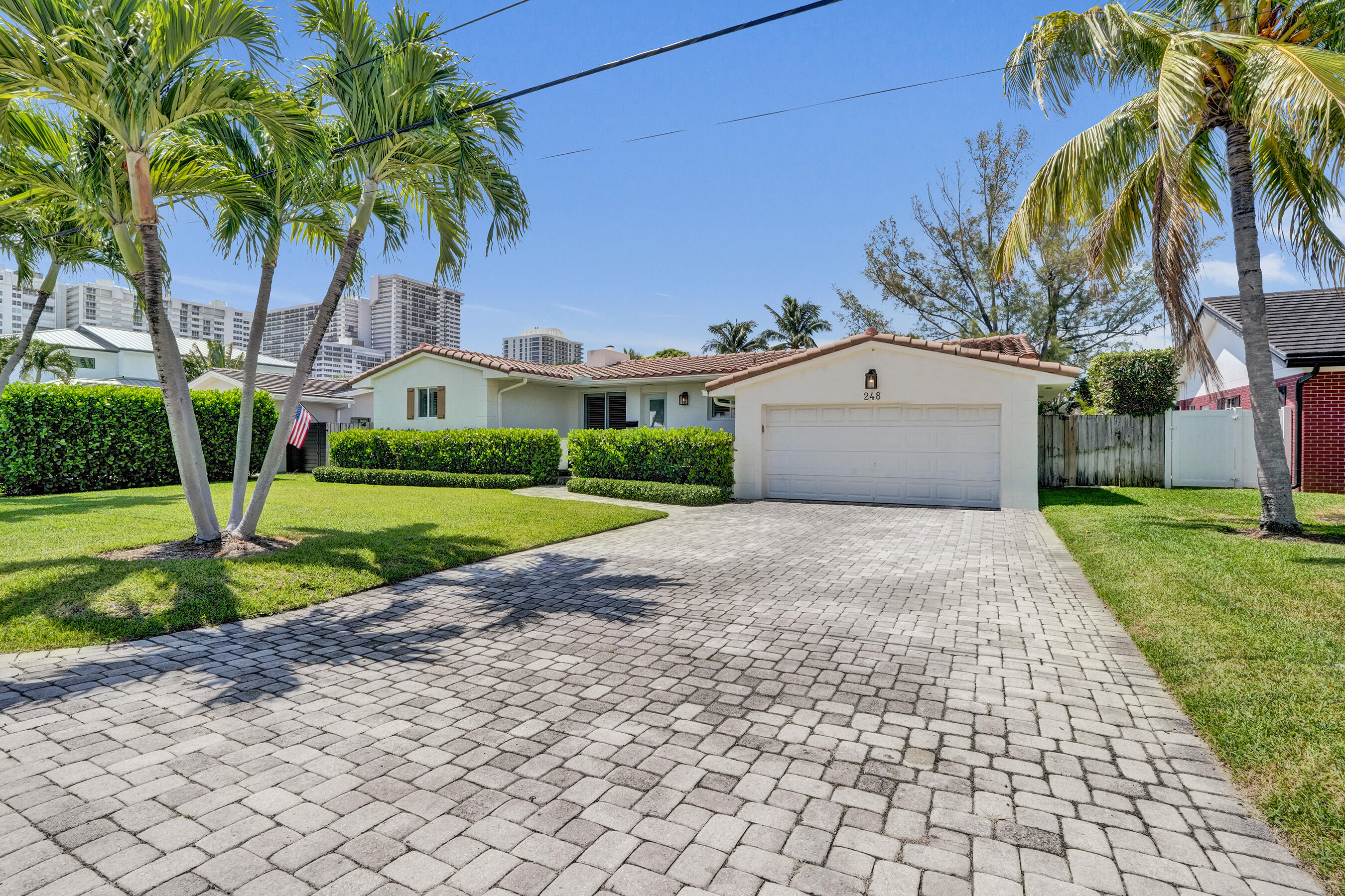 248 Codrington, Lauderdale By The Sea FL 33308