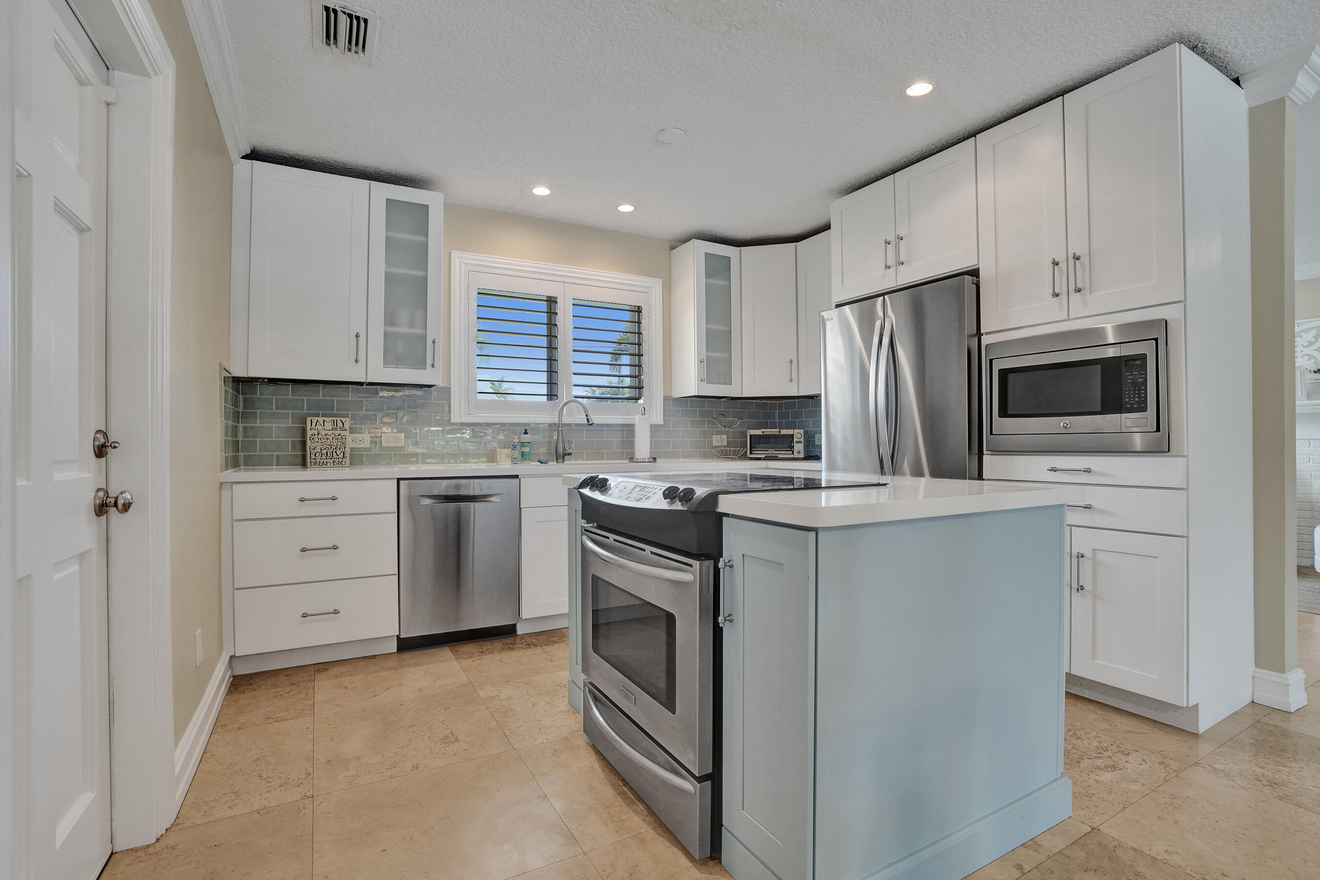 248 Codrington, Lauderdale By The Sea FL 33308