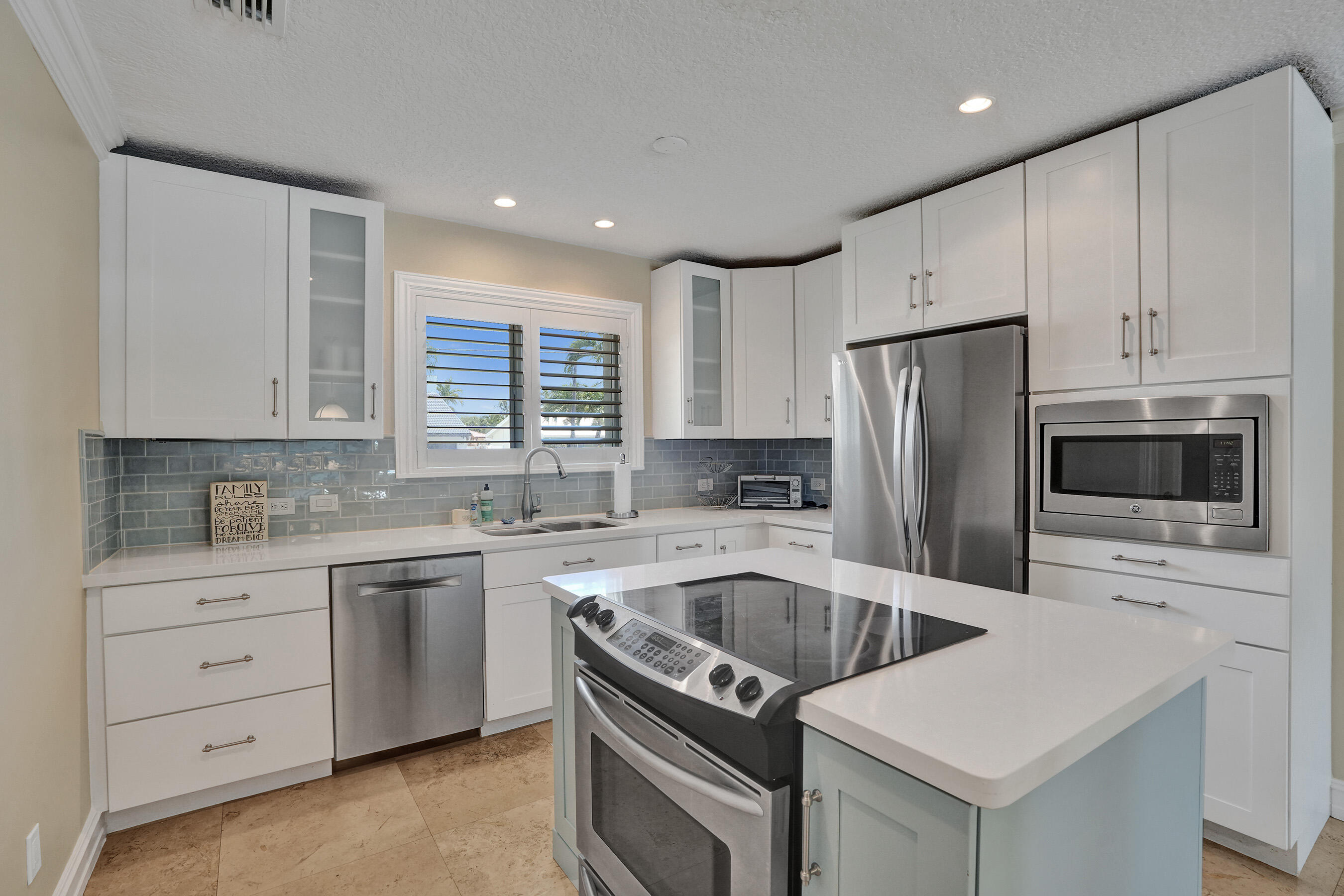 248 Codrington, Lauderdale By The Sea FL 33308