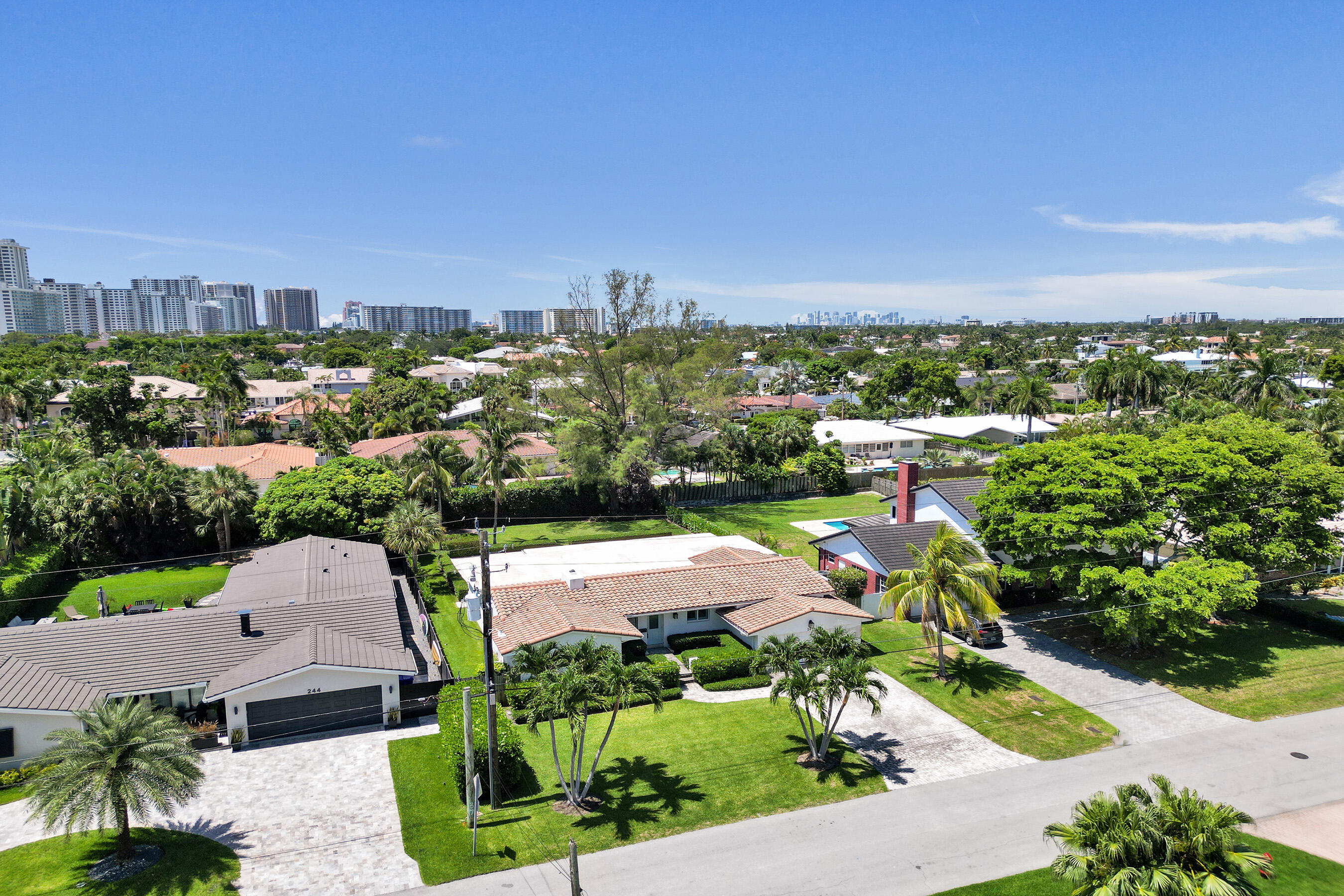 248 Codrington, Lauderdale By The Sea FL 33308