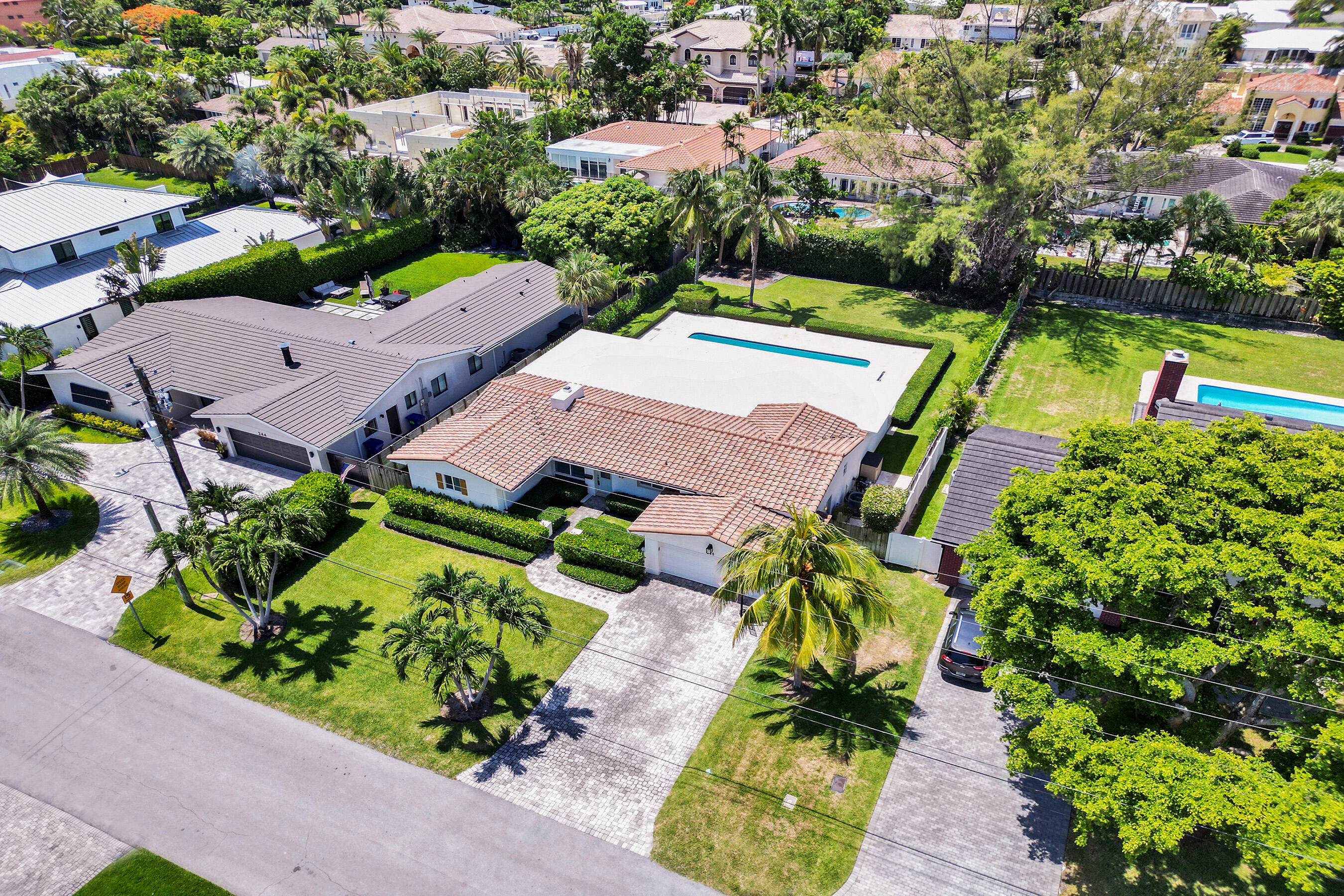 248 Codrington, Lauderdale By The Sea FL 33308