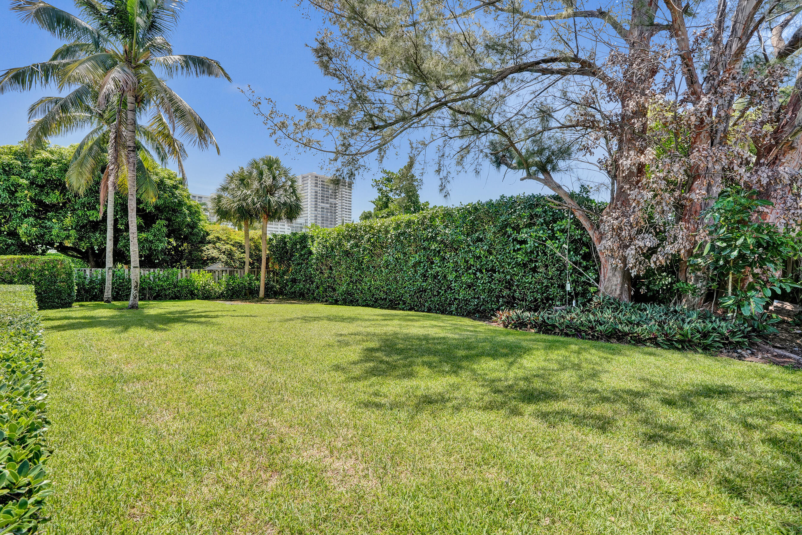 248 Codrington, Lauderdale By The Sea FL 33308