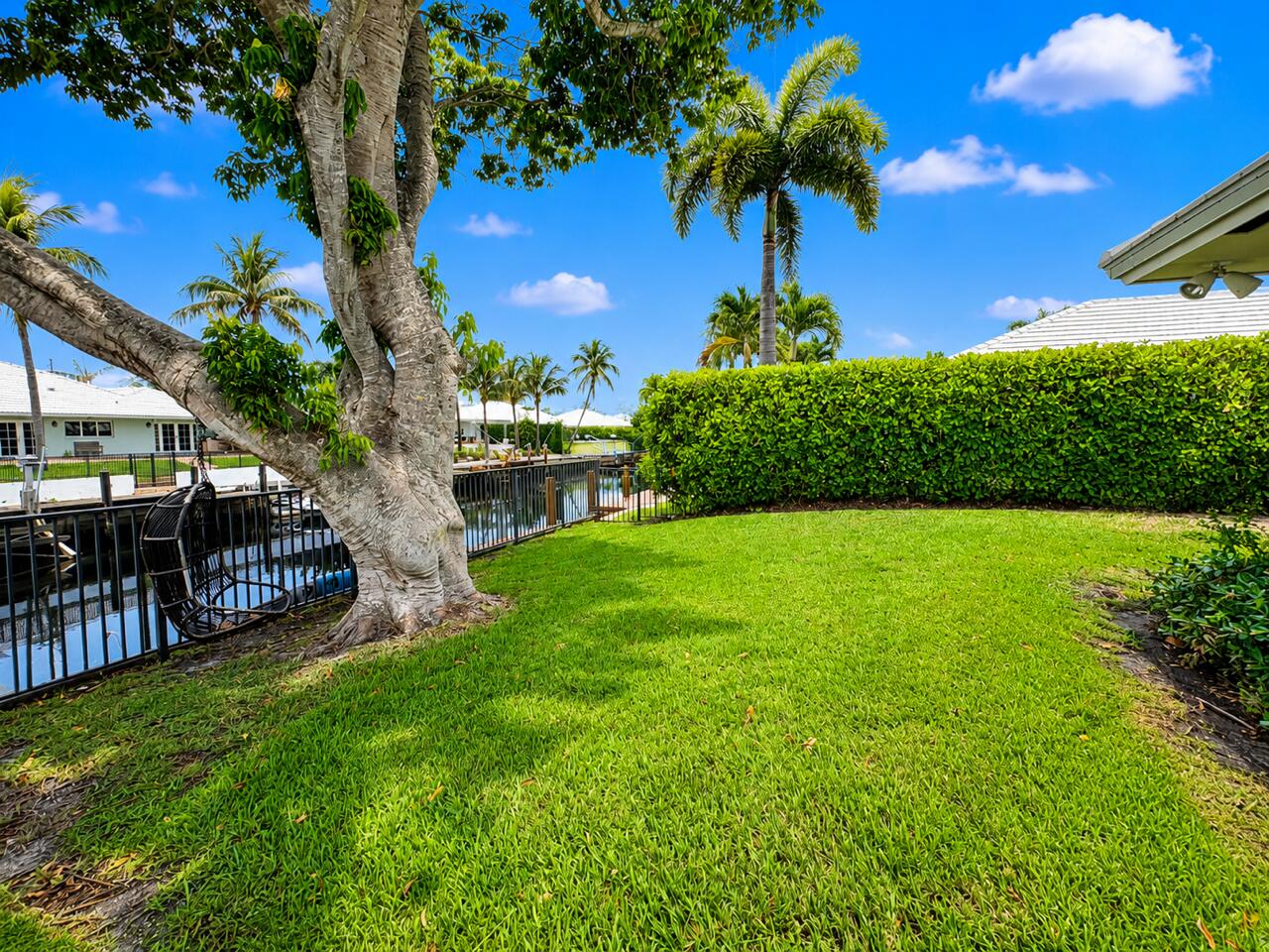 1111 SW Pepperridge, Boca Raton FL 33486
