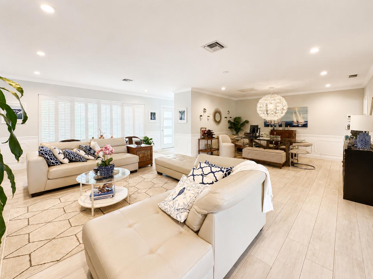 1111 SW Pepperridge, Boca Raton FL 33486