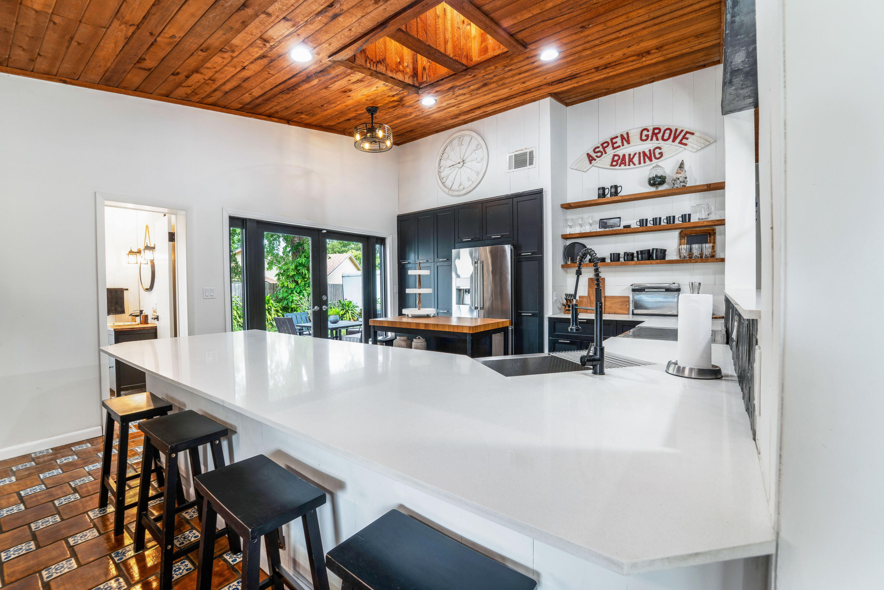 5731 NW 54th, Tamarac FL 33319