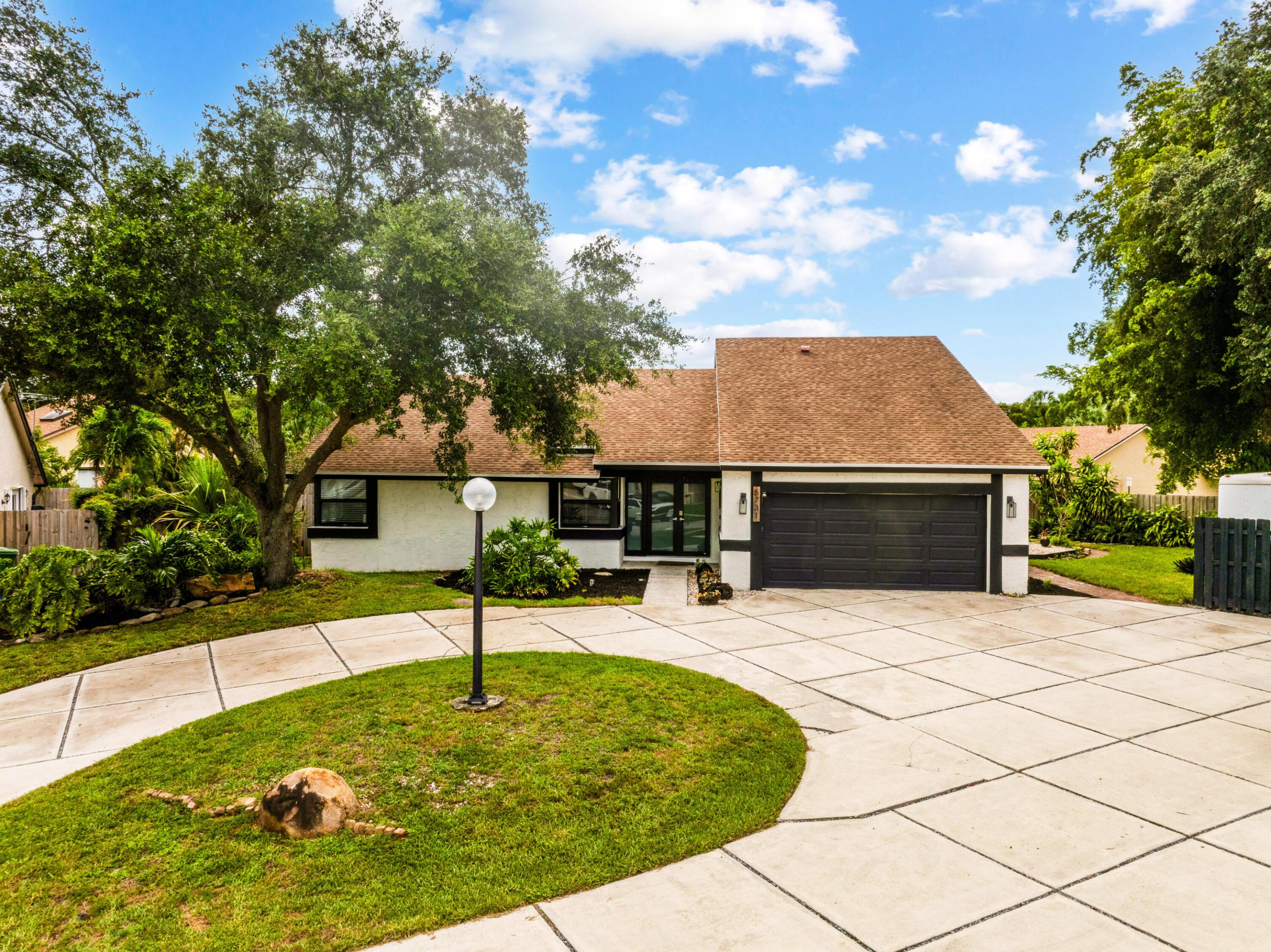 5731 NW 54th, Tamarac FL 33319