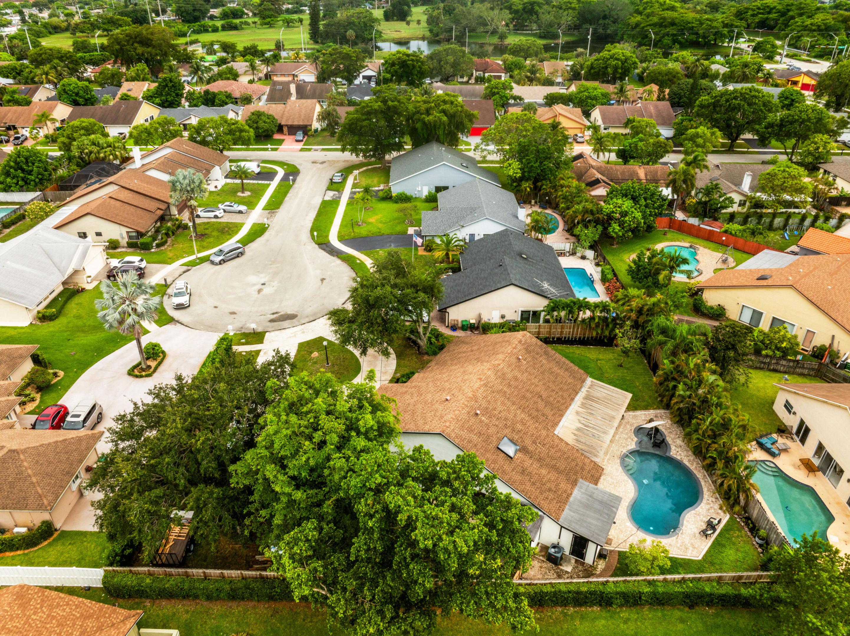 5731 NW 54th, Tamarac FL 33319
