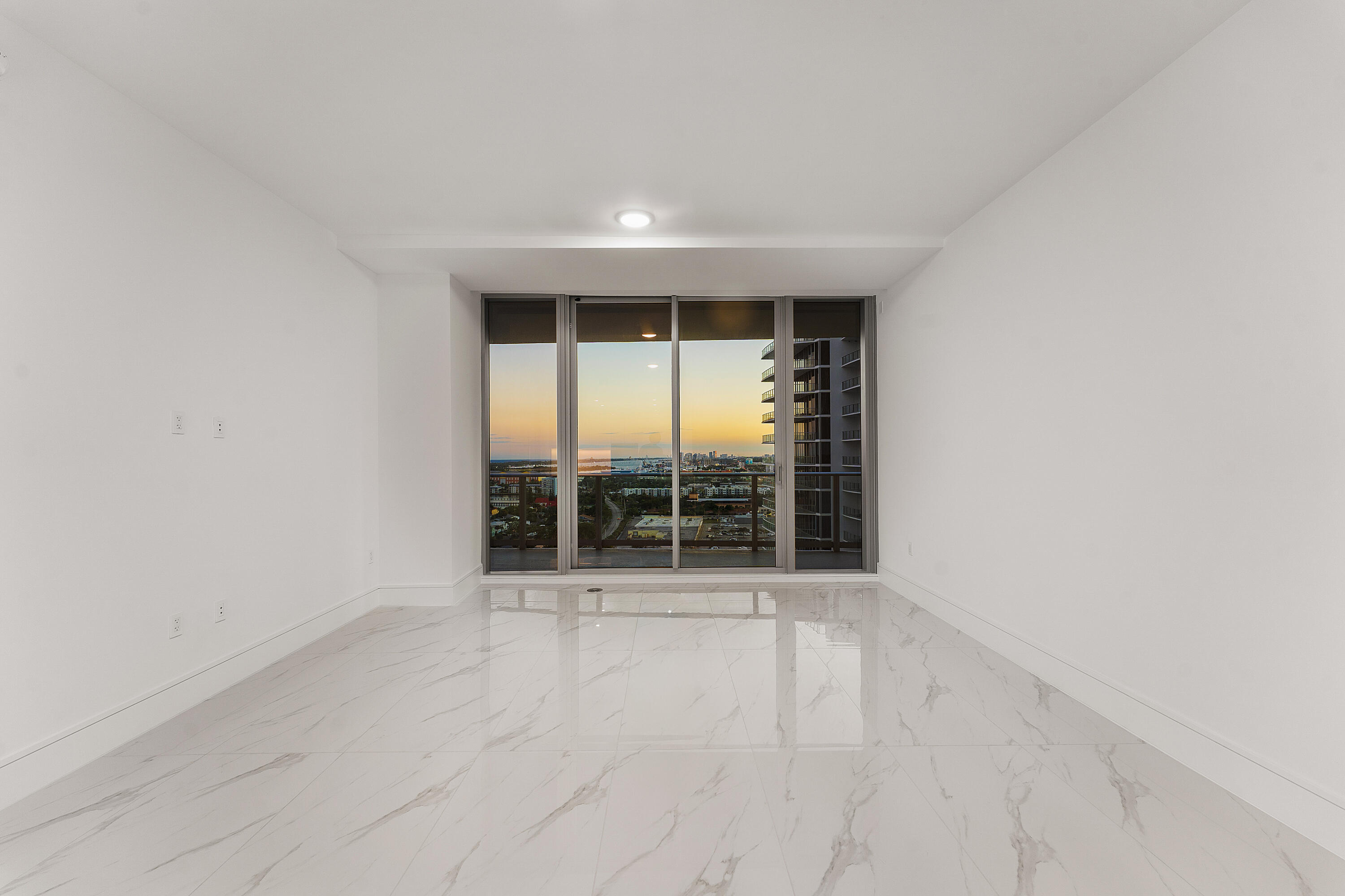 220 Lake Shore #1911, Lake Park FL 33403