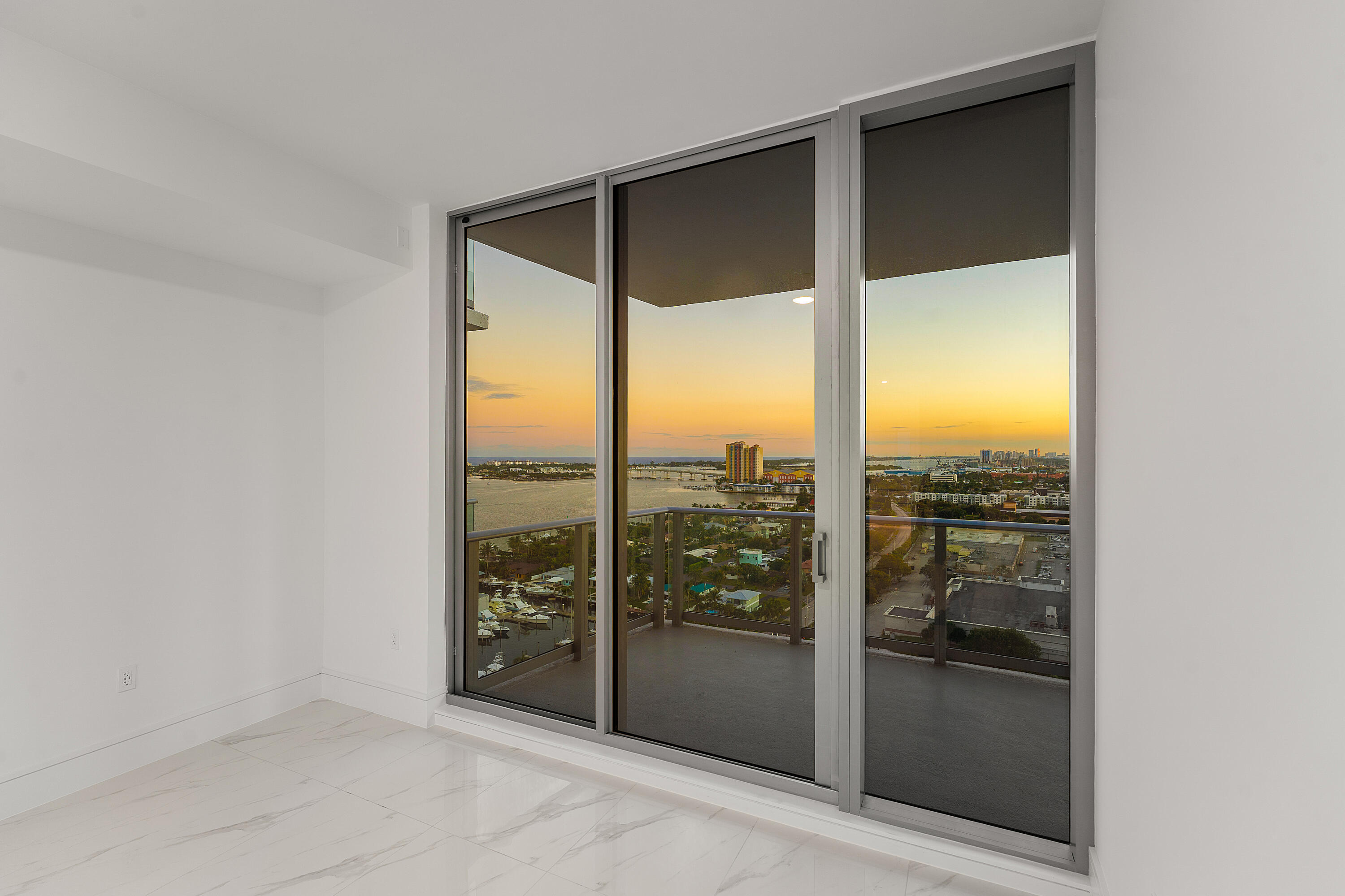 220 Lake Shore #1911, Lake Park FL 33403