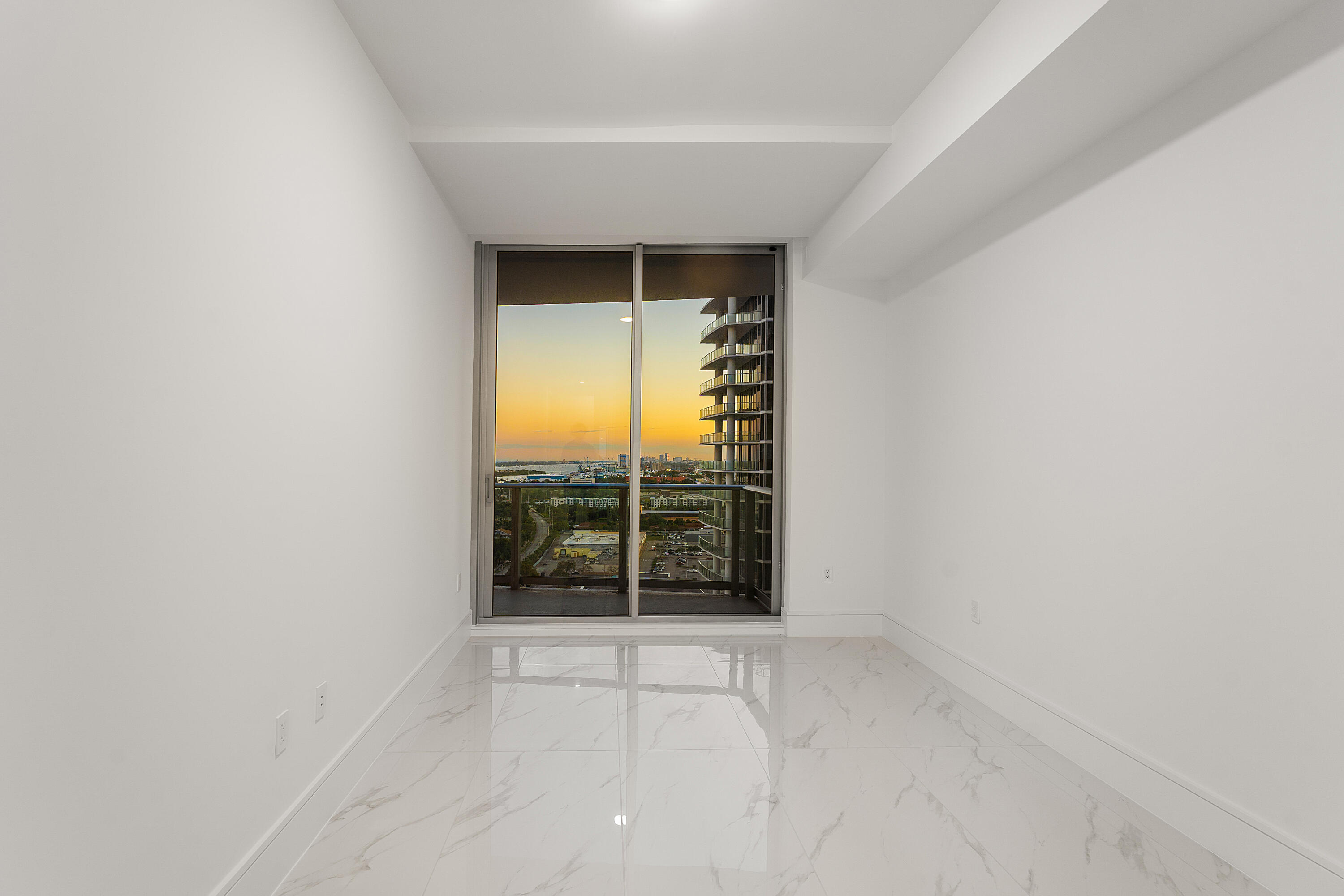 220 Lake Shore #1911, Lake Park FL 33403
