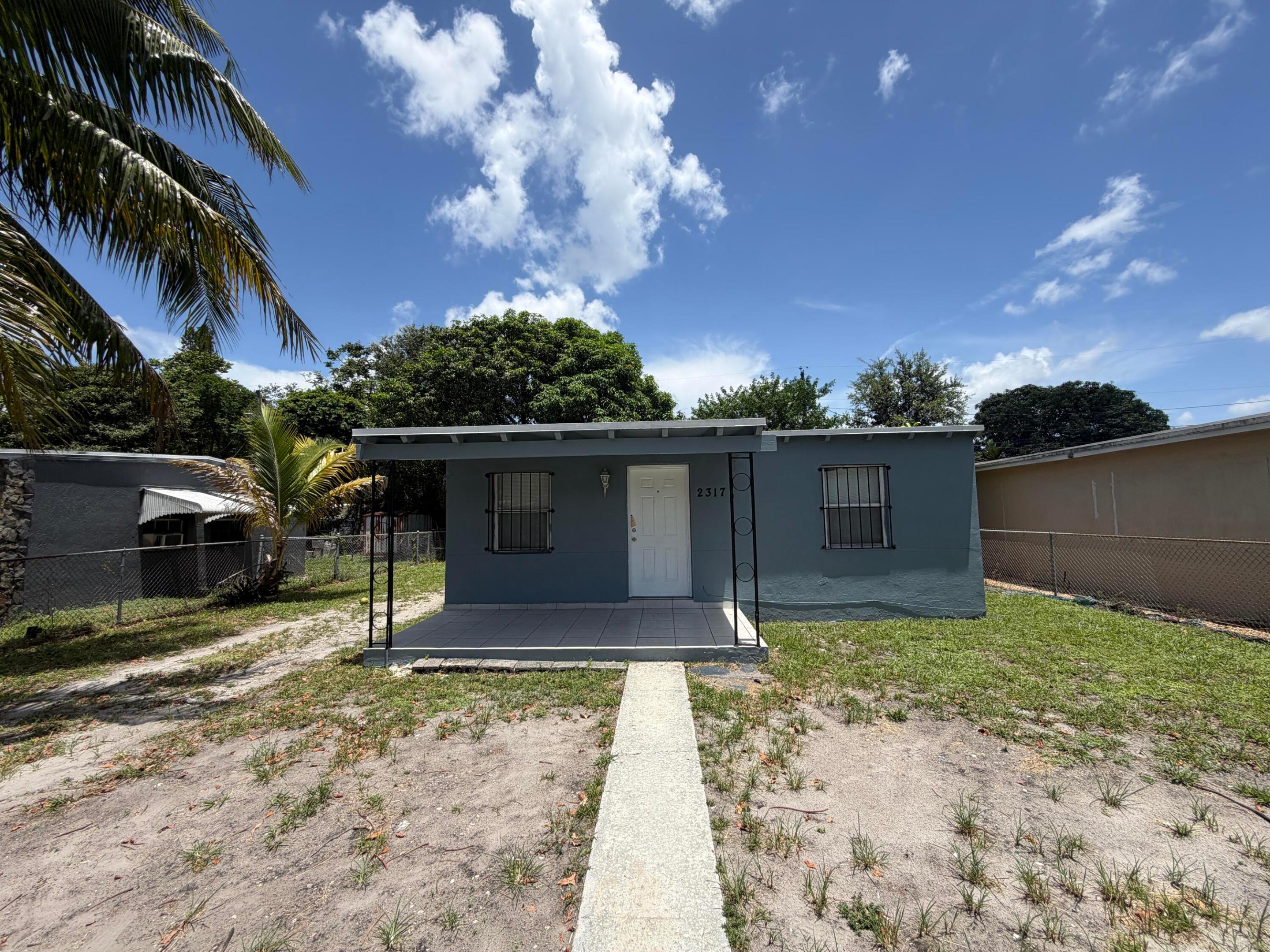 2317 Rutland, Opa Locka FL 33054